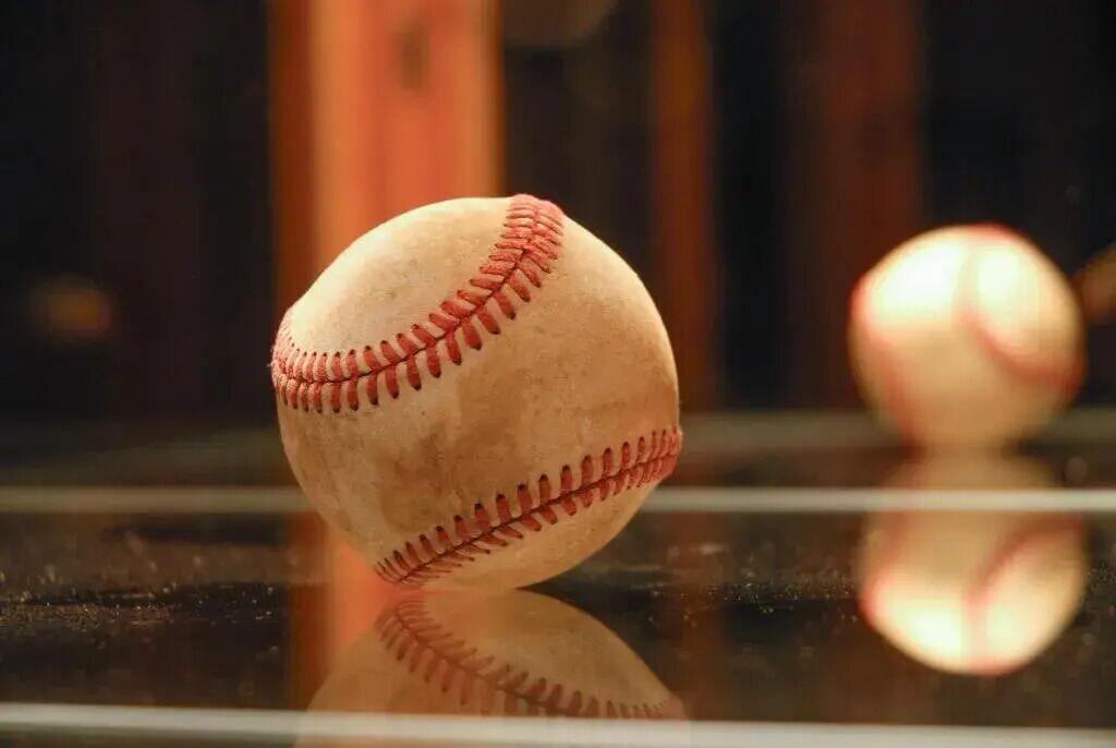 Restaurant Baseball Town Motel