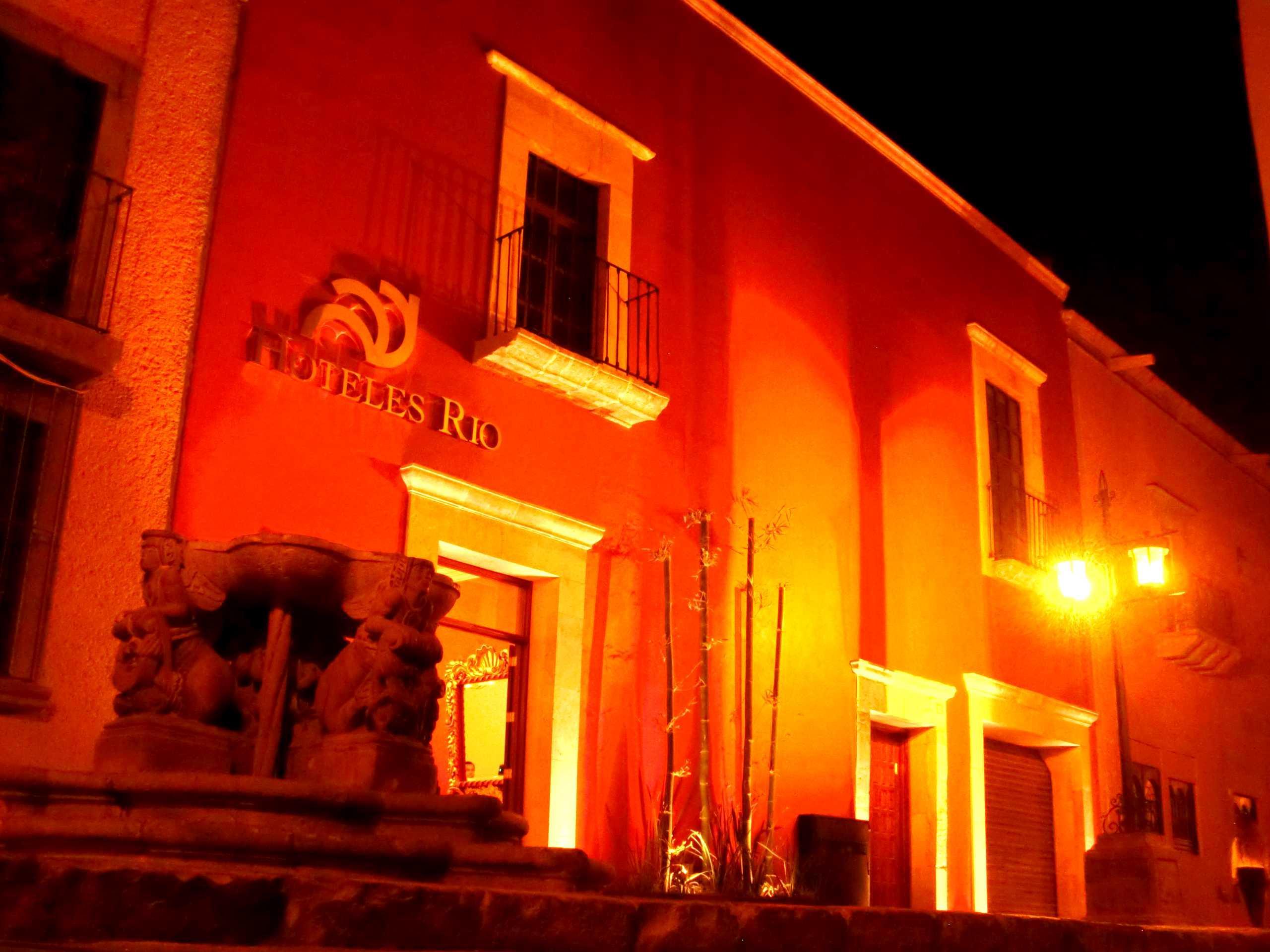 Vista Exterior Hotel Rio Queretaro
