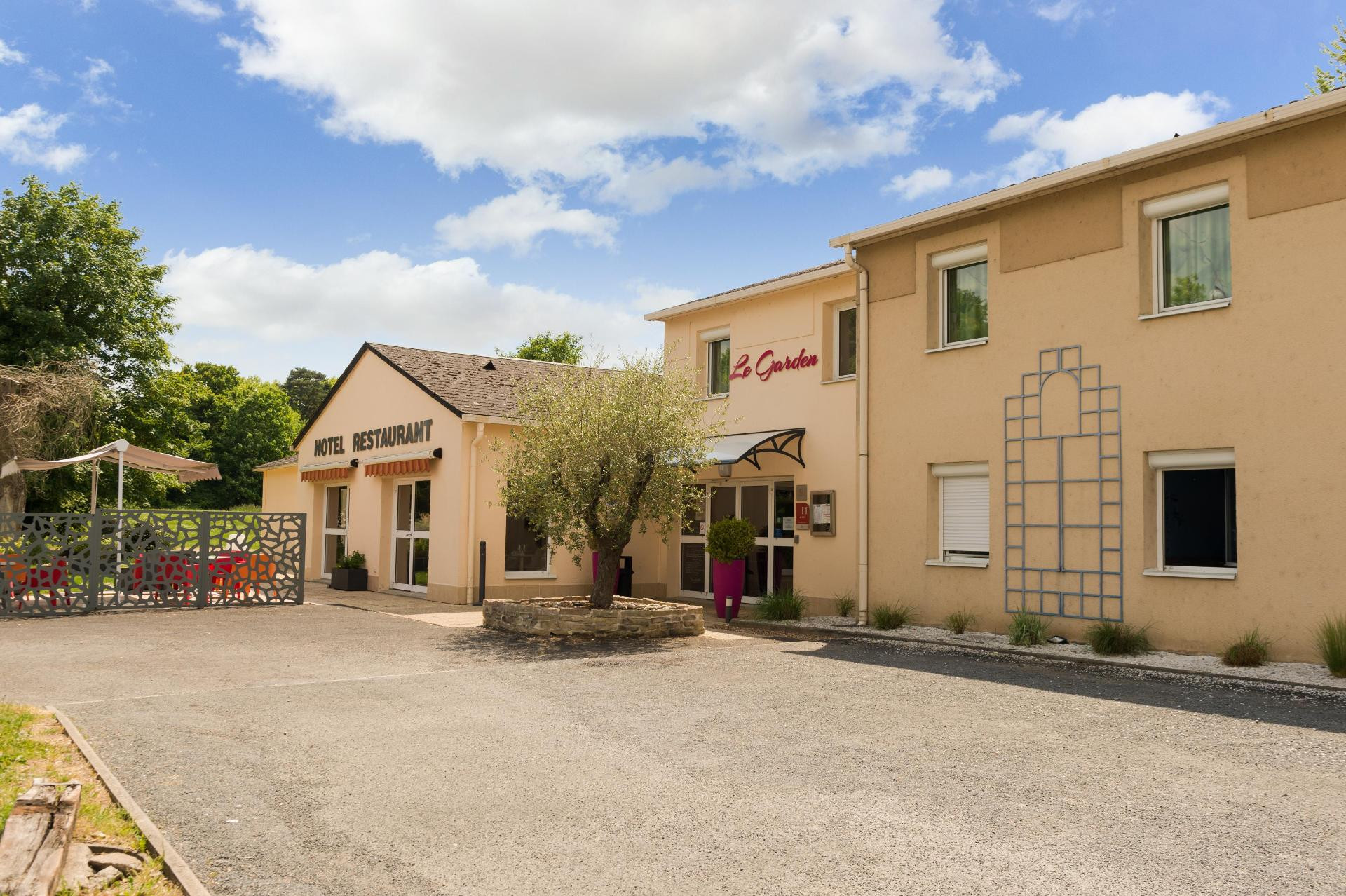 Vista Exterior Sure Hotel by Best Western Tours Sud