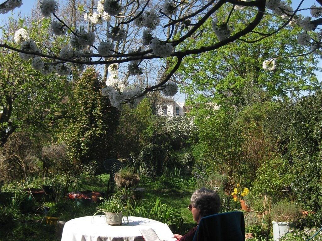 Varios Grove Guest House