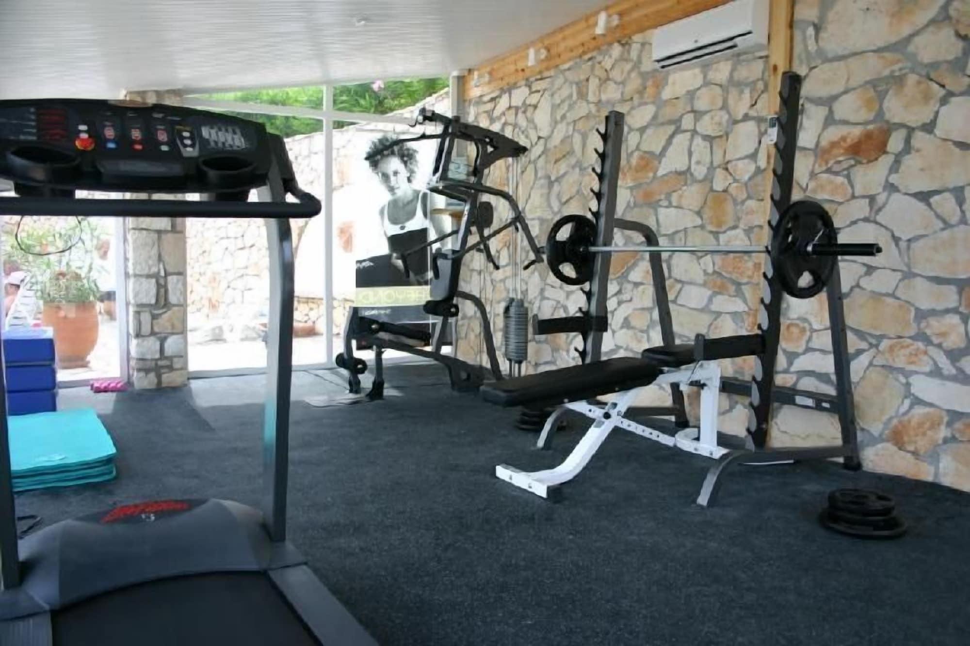 Gimnasio Porto Skala Hotel Village