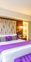 Alojamiento - Hotel 5 estrellas con Desayuno buffet