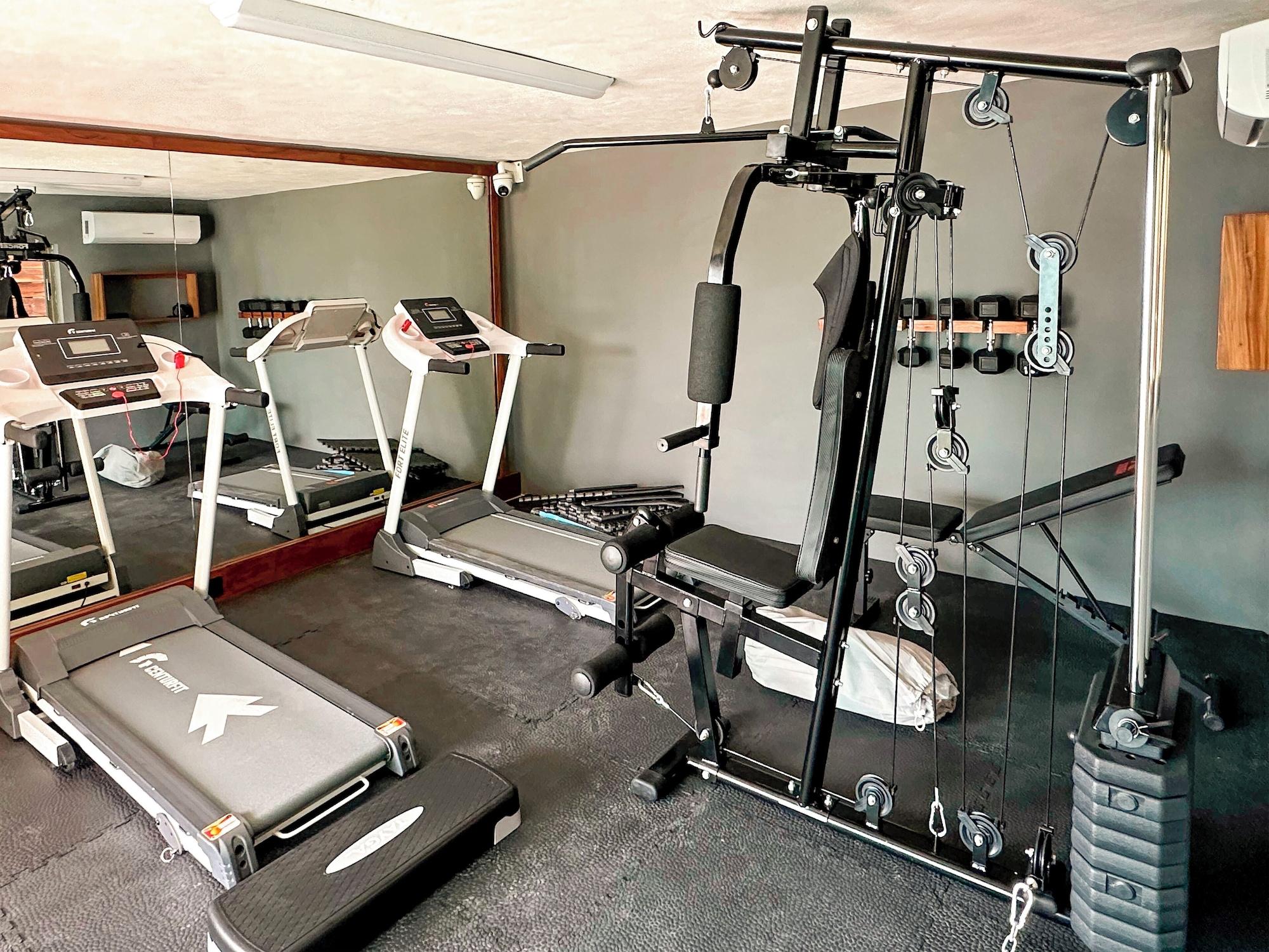 Gimnasio Zelune Luxury Lagoon Resort Bacalar Adults only