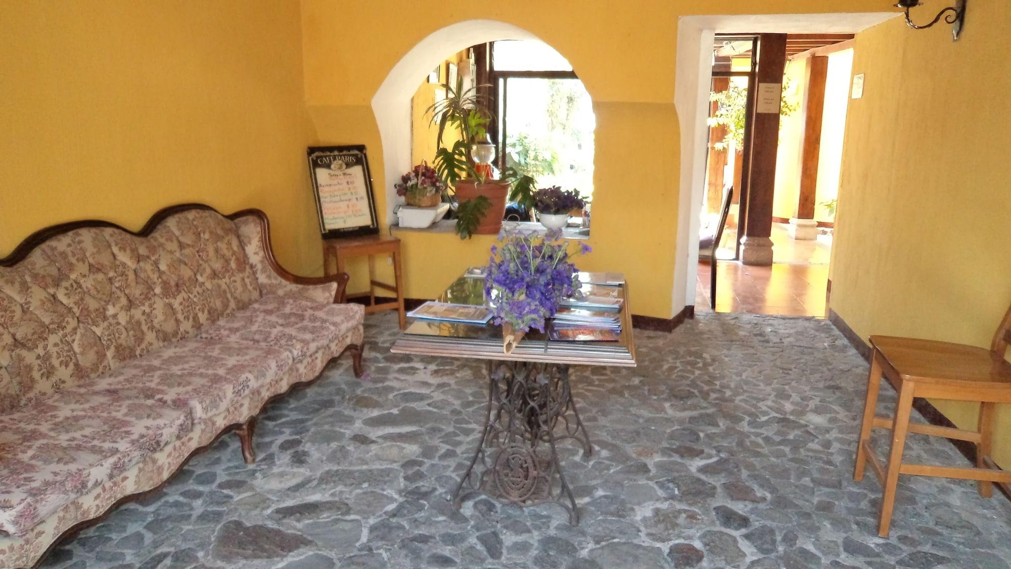 Vista Lobby Chez Juanca Hotel Cafe