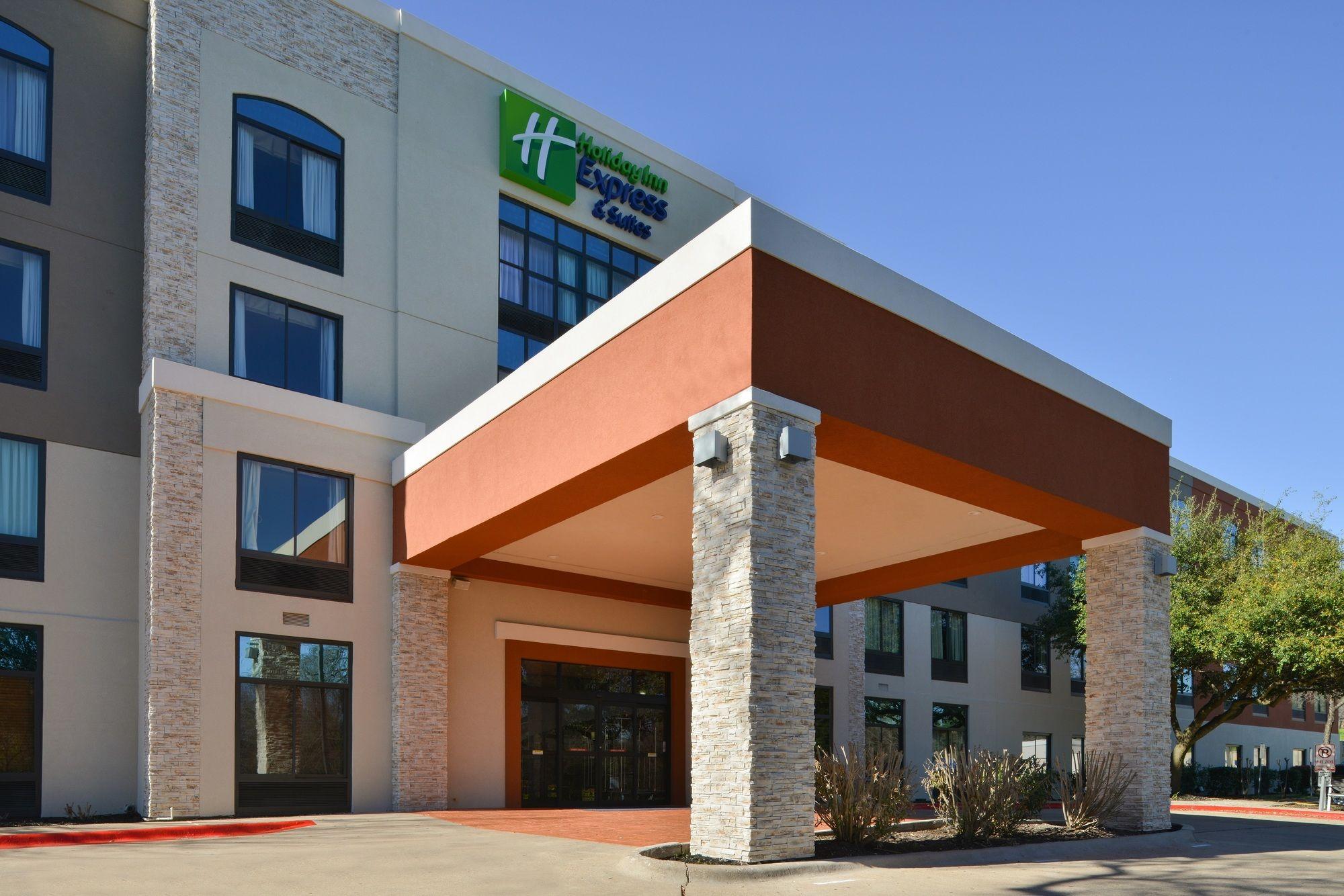 Exterior View Holiday Inn Express Austin North Central