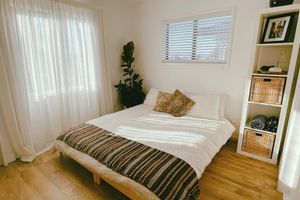 Alquiler Vacacional - Sully’s Beach House: 45 seconds to beach, sleeps 7