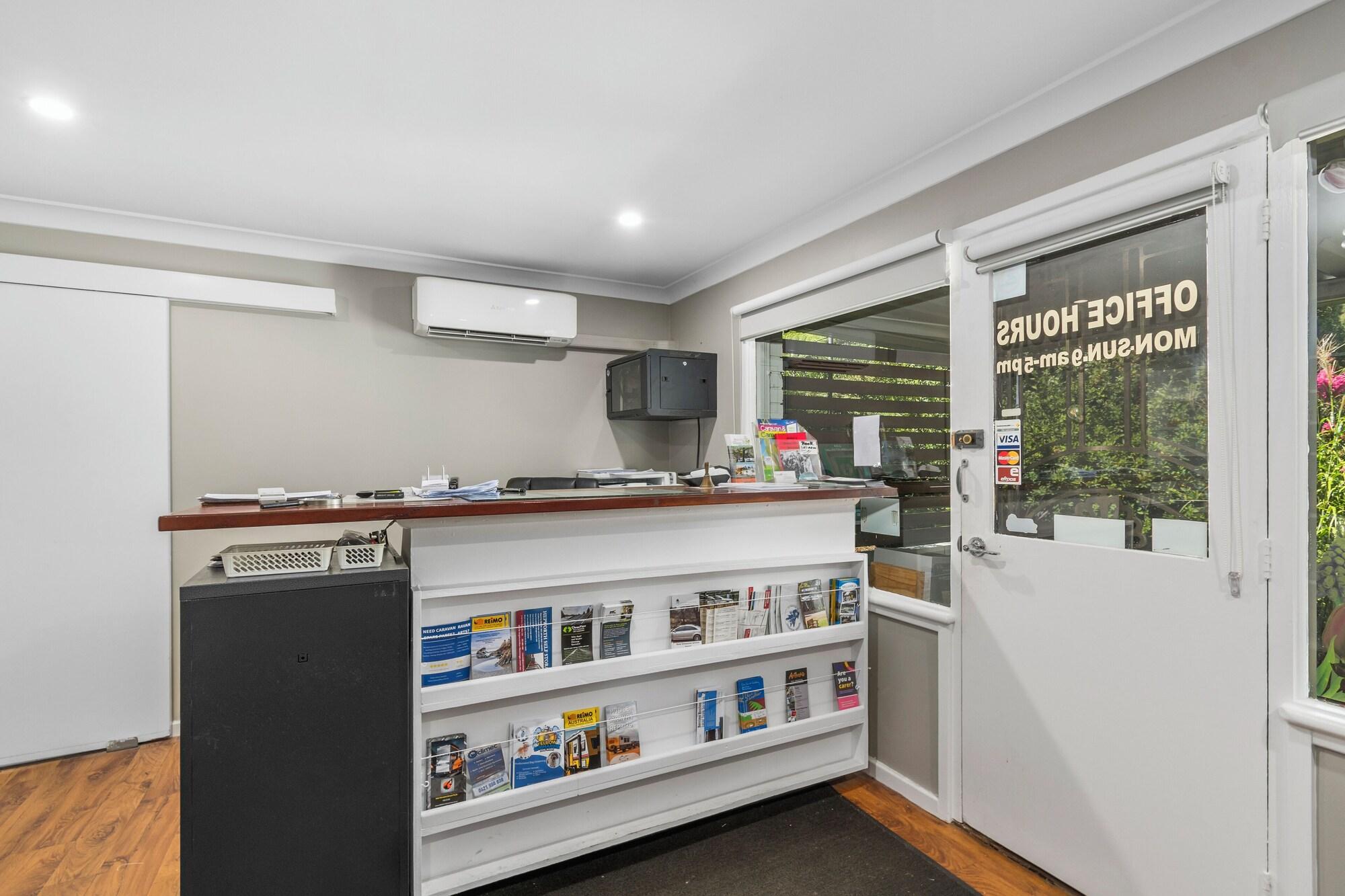 Vista Lobby Moss Vale Village Park
