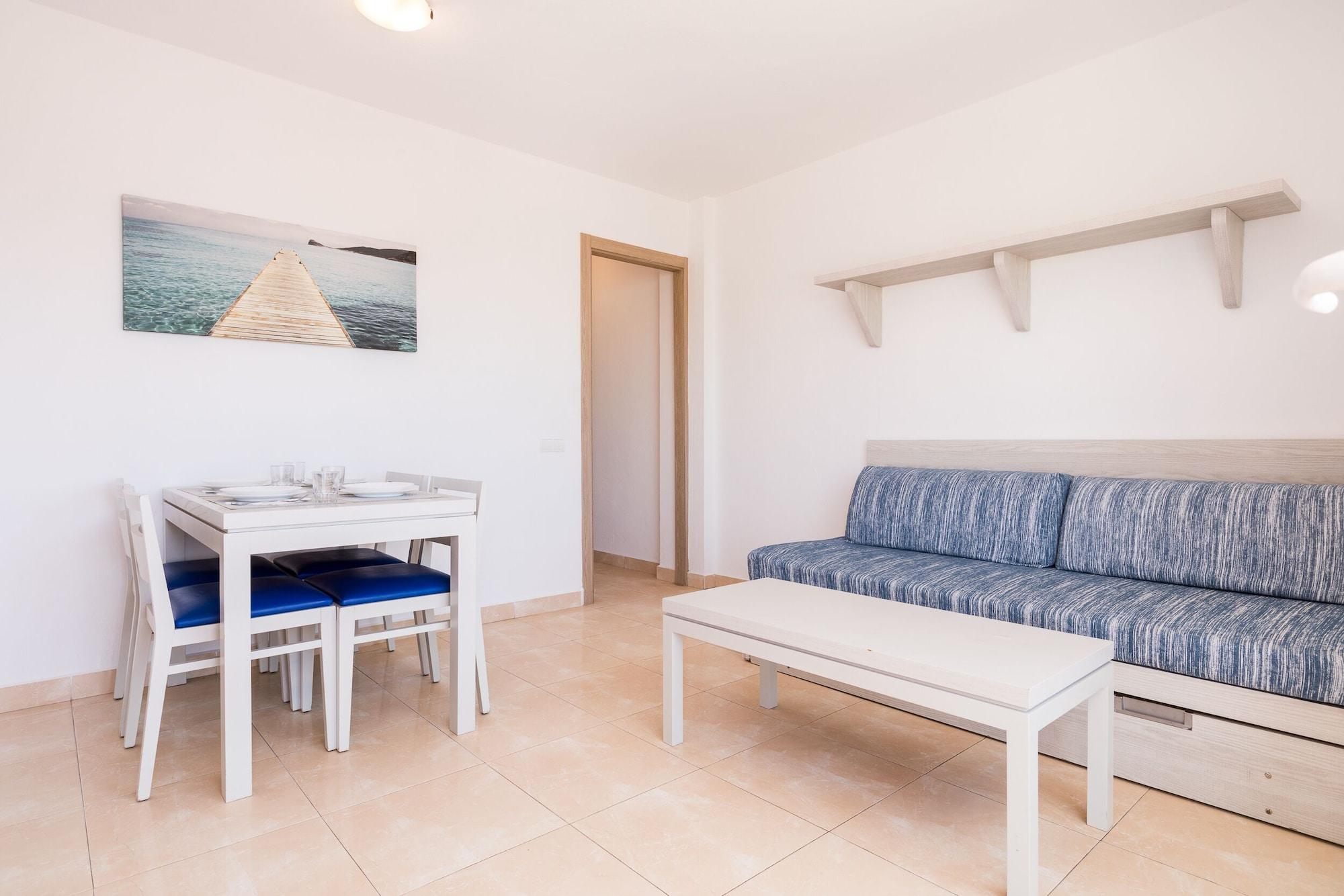 Varios Apartamentos Avenida - MC Apartamentos Ibiza