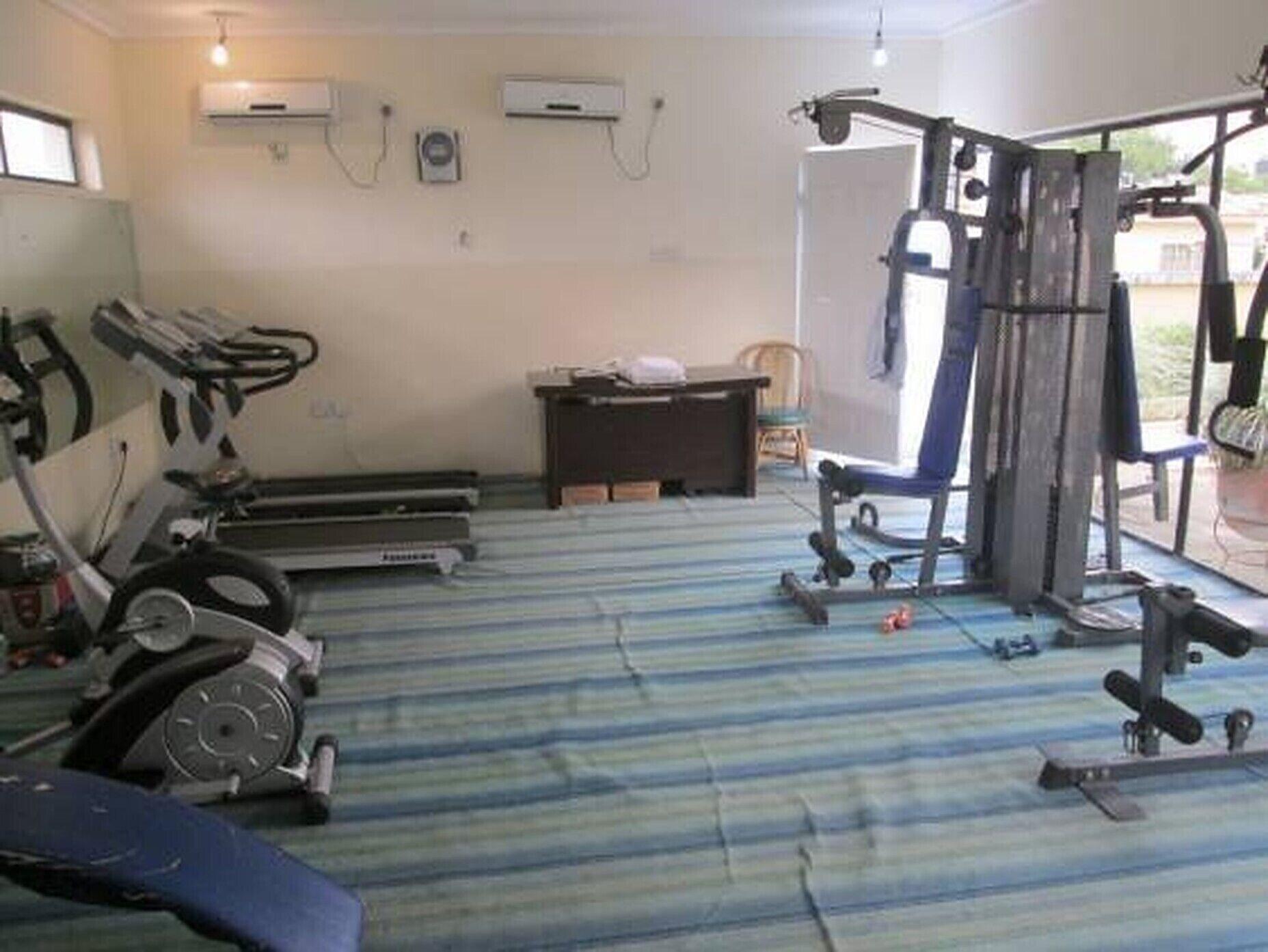Gimnasio Lamonde Guest House