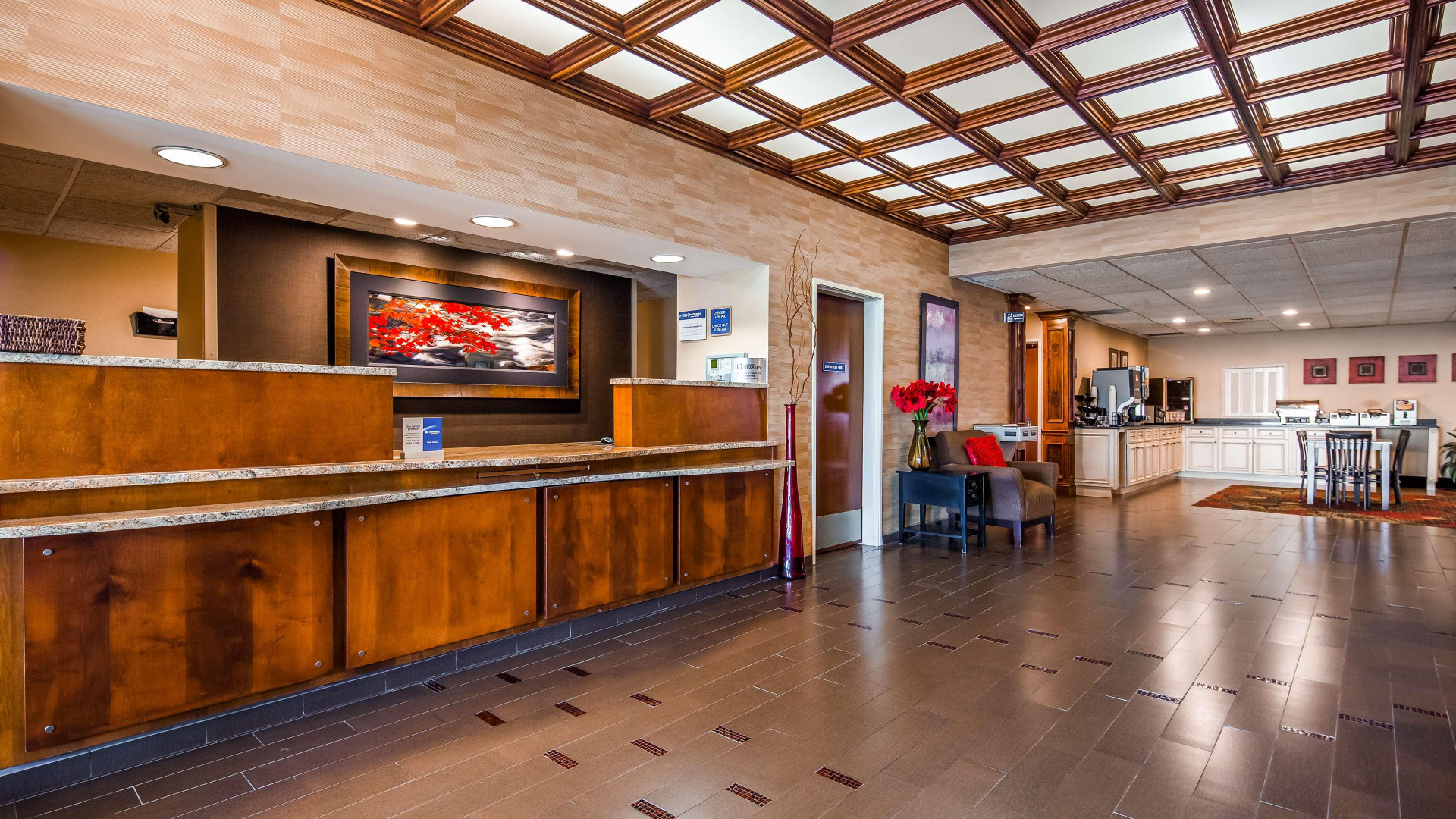 Vista Lobby Best Western Plus Brandywine Inn & Suites