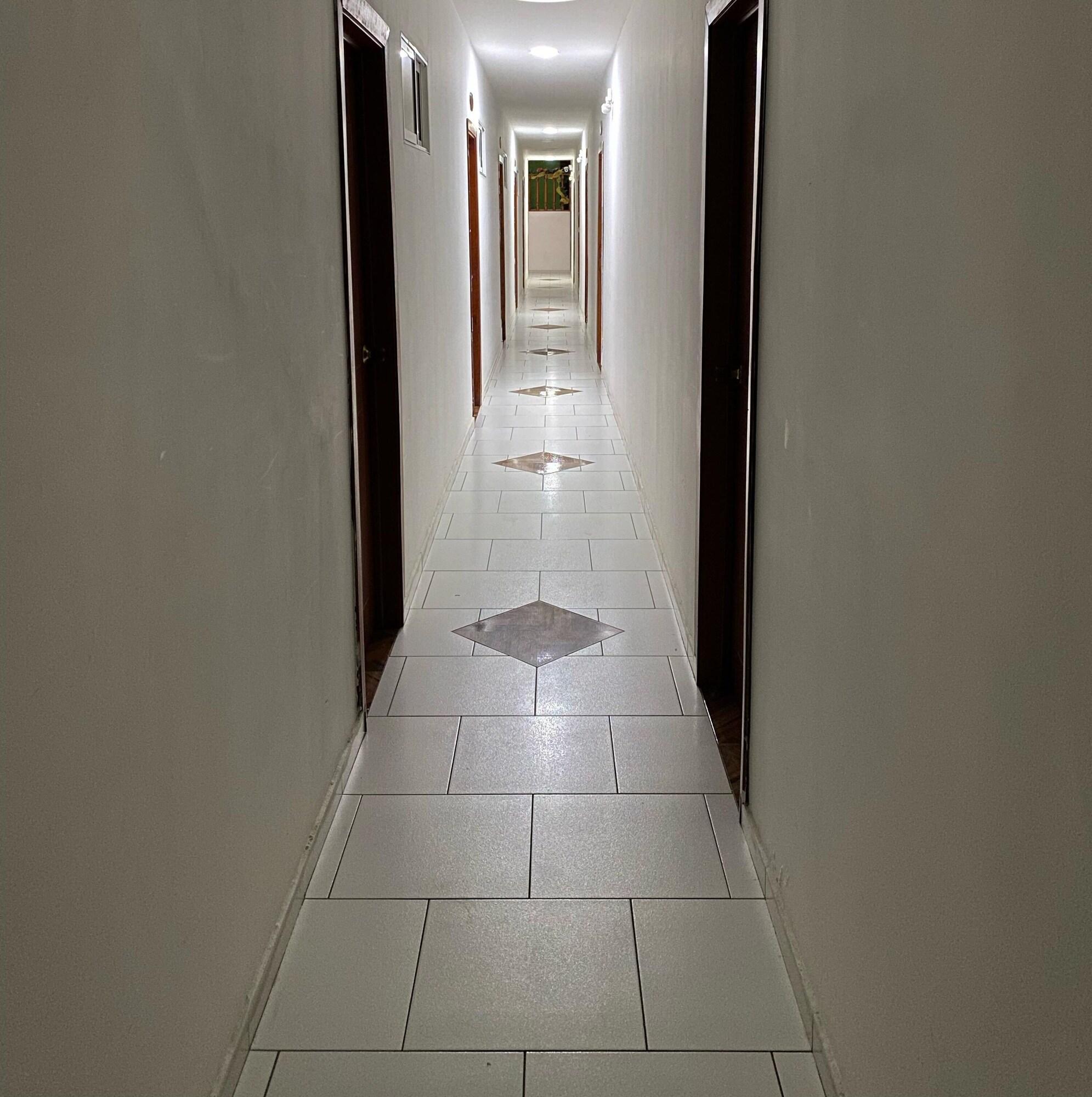 Varios HOTEL LA ISLA