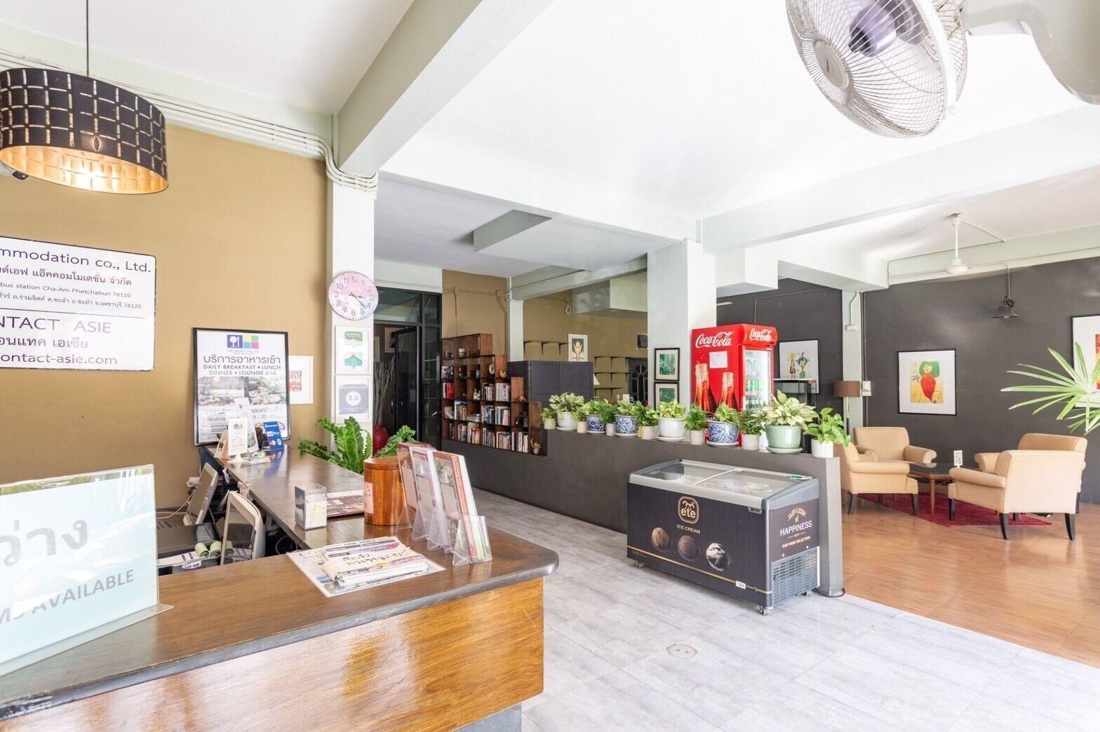 Vista Lobby The Beach Cha Am Suite