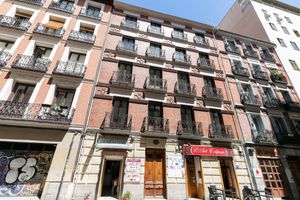 Alojamiento - Feelathome Madrid Suites Apartments