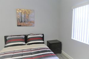 Renta temporal - Spacious Home* 7 minutes to Disneyland