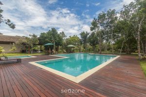 Renta temporal - Condomínio c/ Piscina a 600m da Praia em Arraial D'Ajuda - CRP
