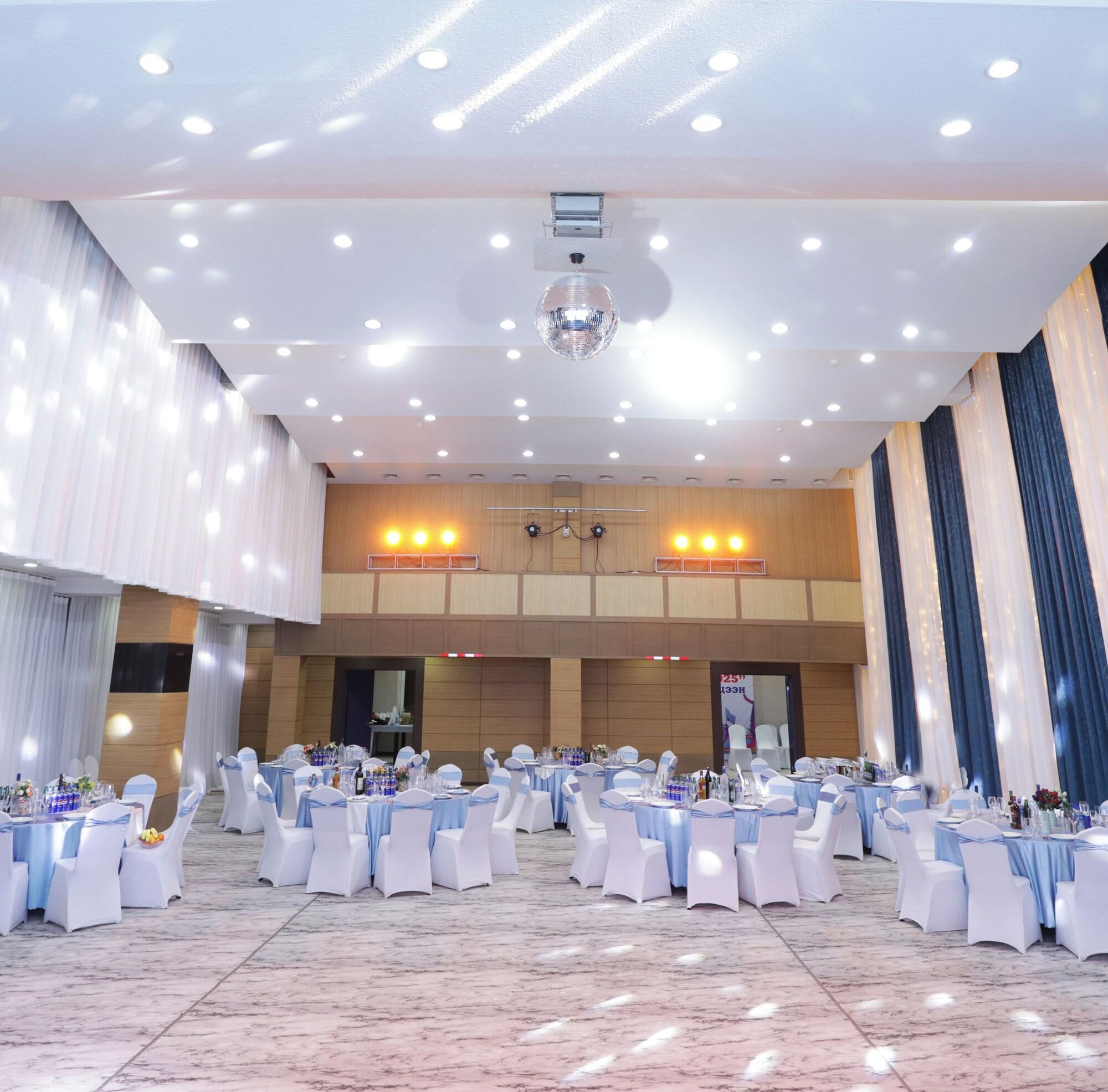 Instalaciones Recreativas Tanan Center Serviced Apartments