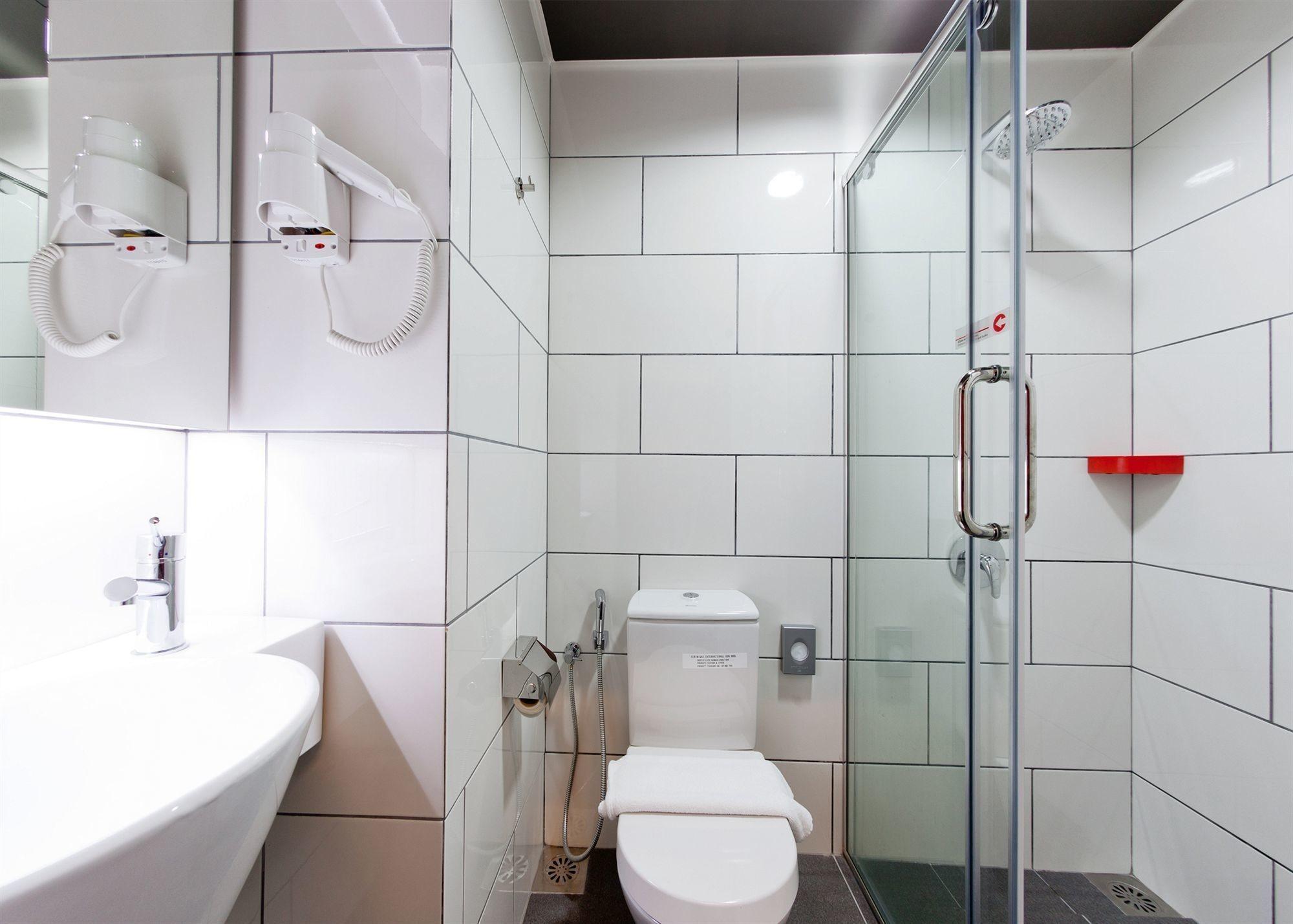 Equipamiento de Habitación Hotel Regal Vista