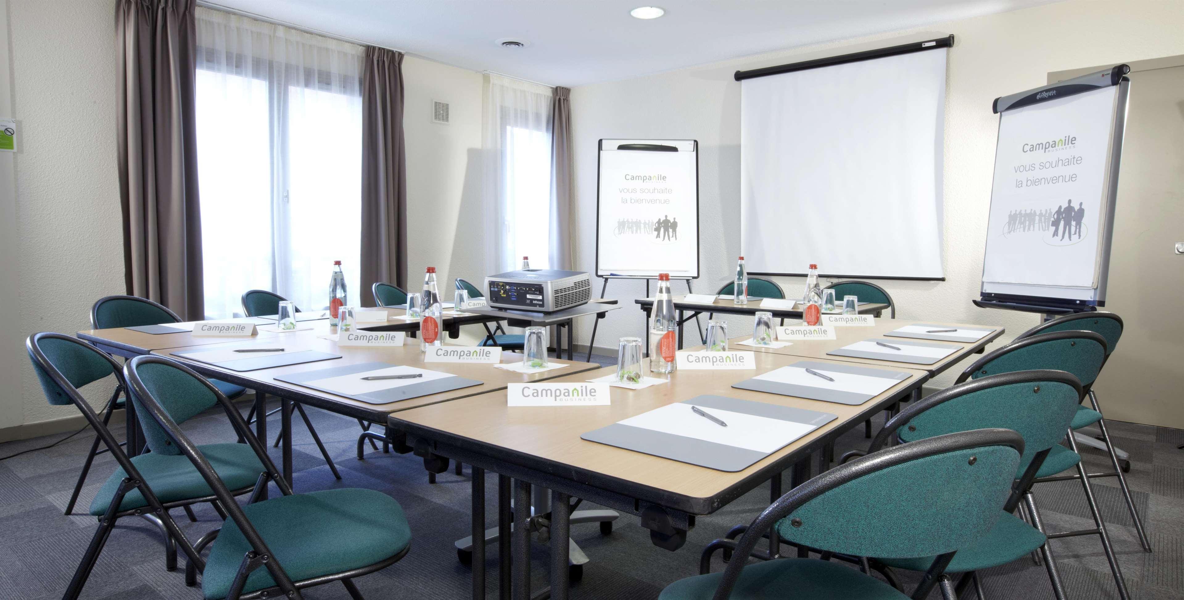 Centro de Negocios Campanile Lille Sud-CHR