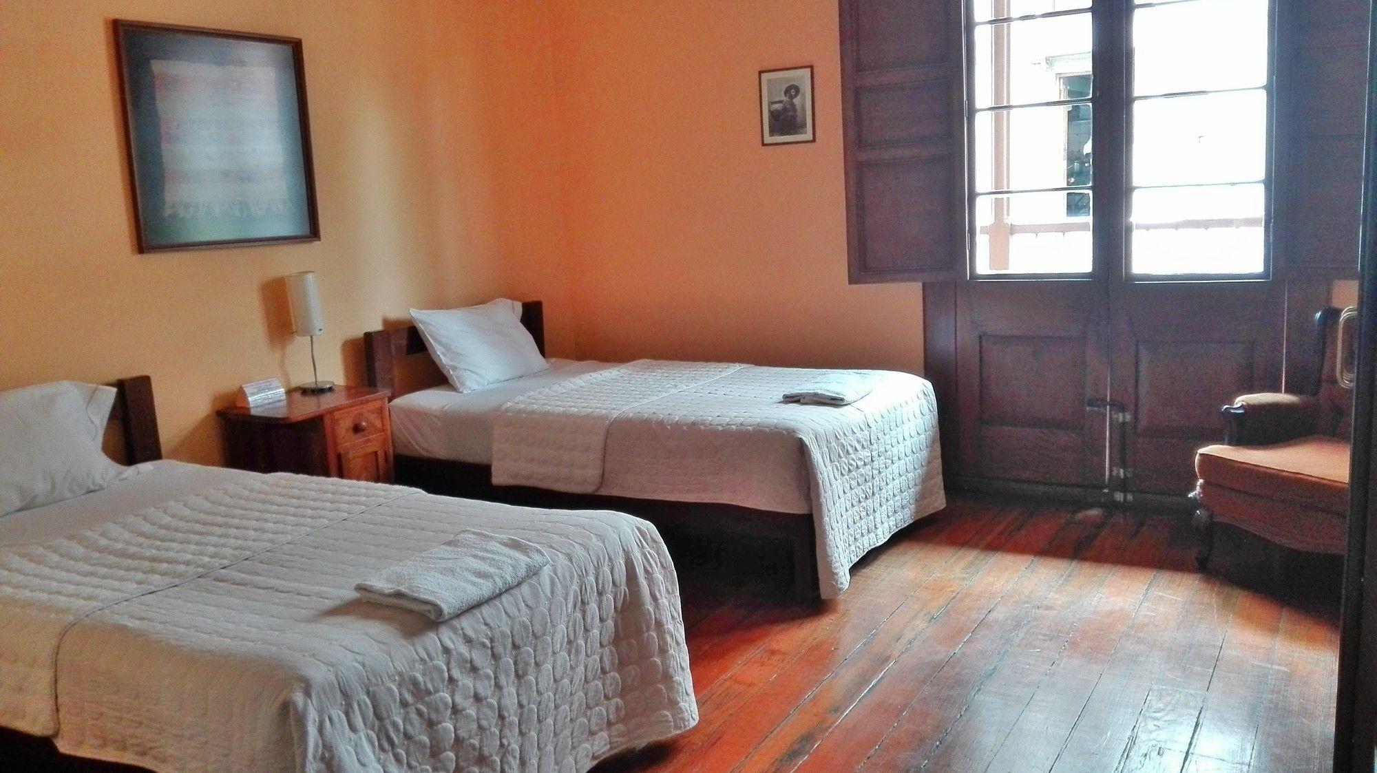 Habitación Hostal Saryris
