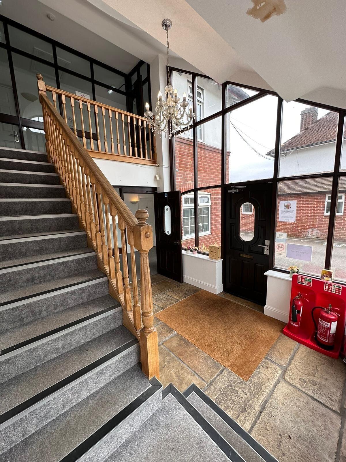 Vista Lobby The Pheasant Bar & Restaurant Hotel