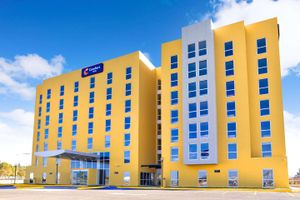 Alojamiento - Comfort Inn Delicias