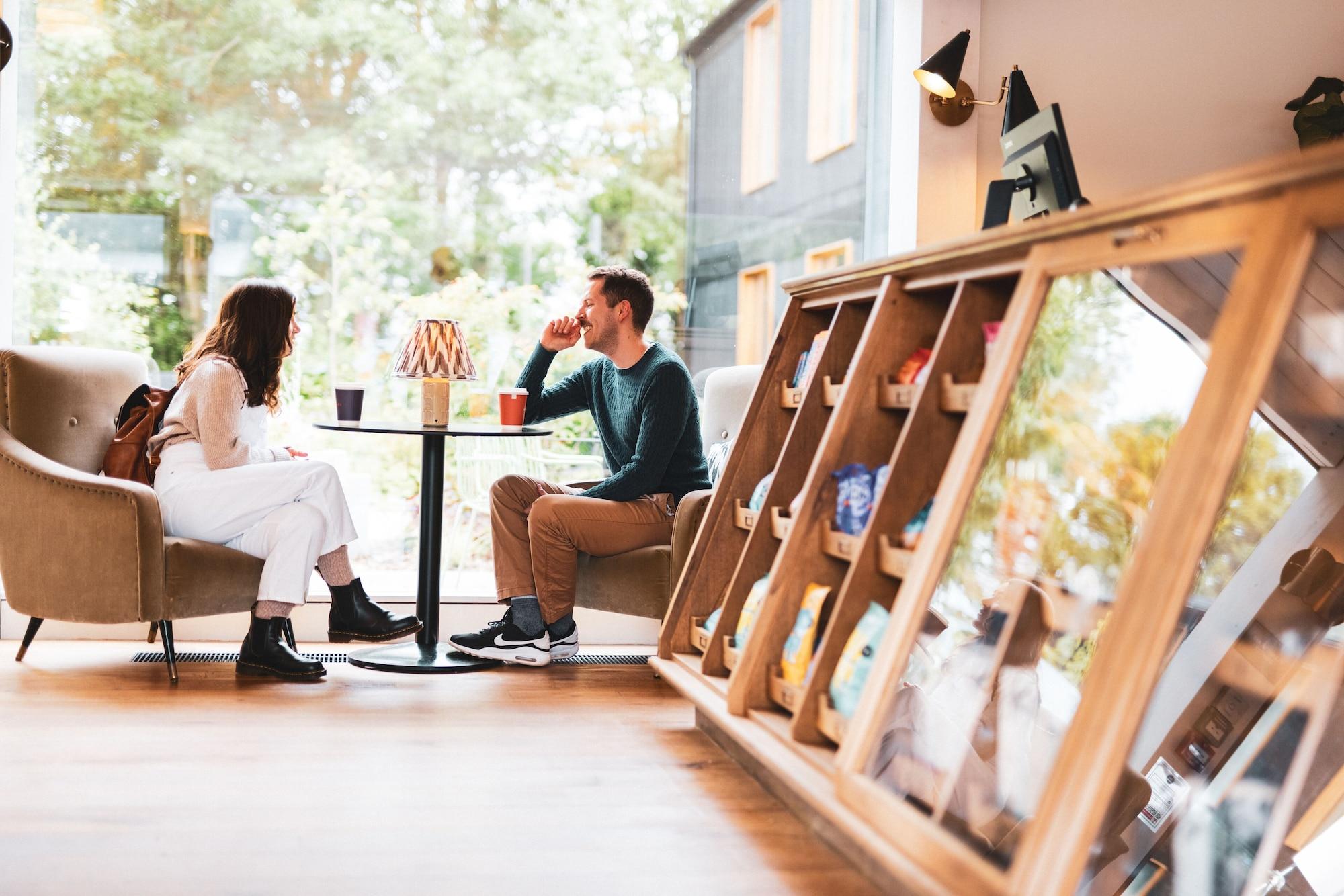 Vista Lobby Mollie's Oxford