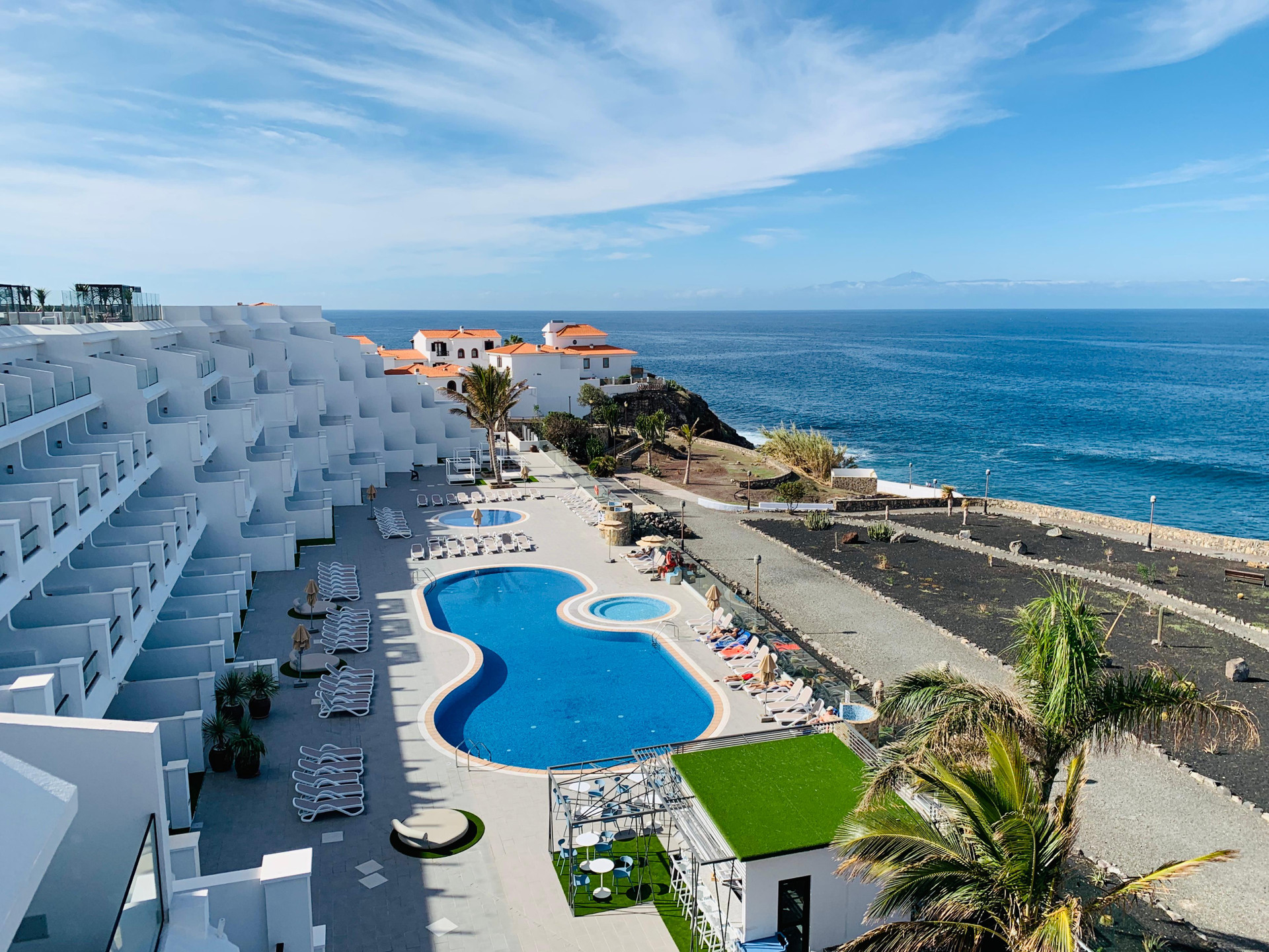 Vista Exterior Occidental Roca Negra – Adults Only