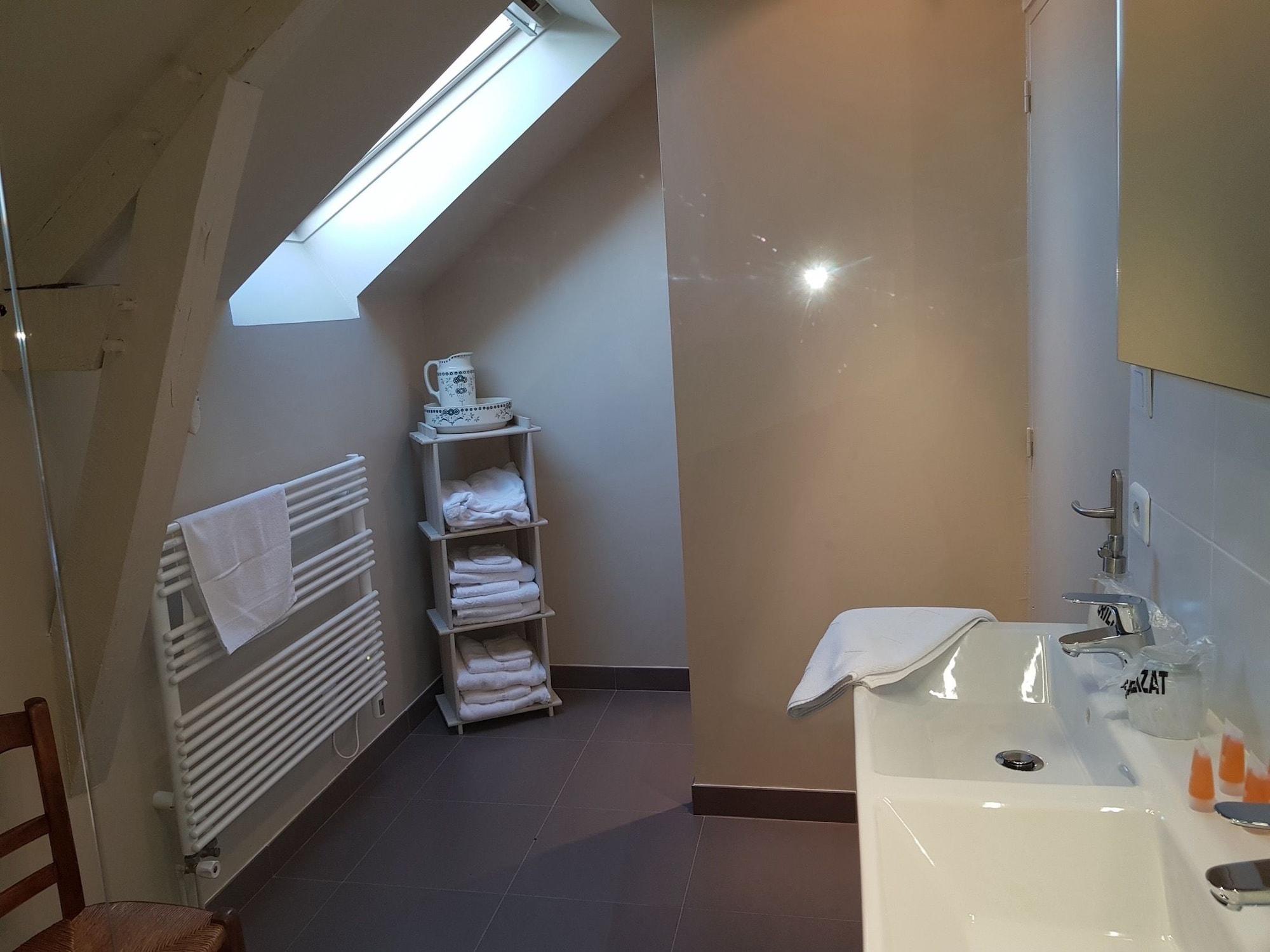 Equipamiento de Habitación La Peuterne