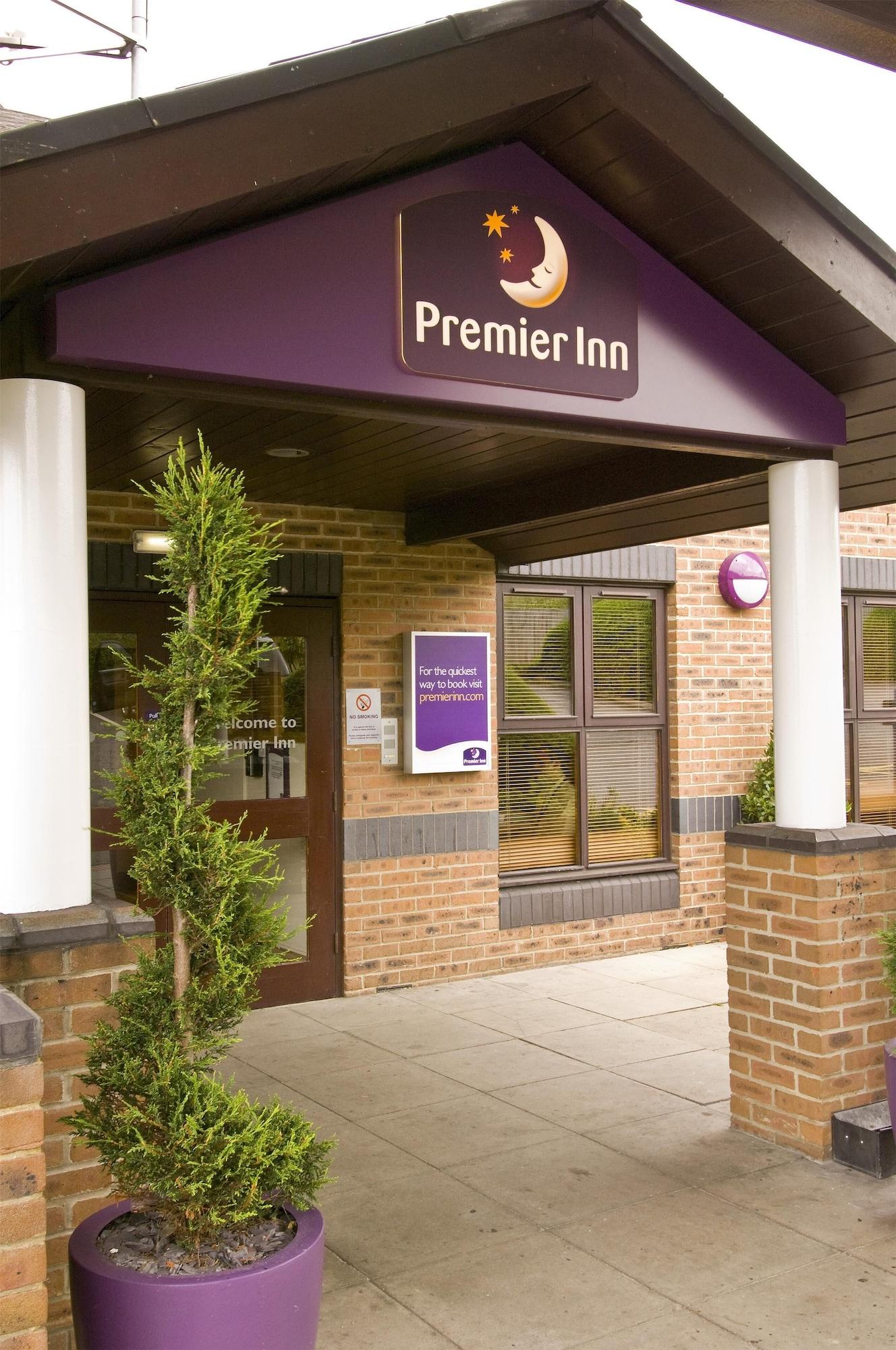 Varios Premier Inn Hemel Hempstead West