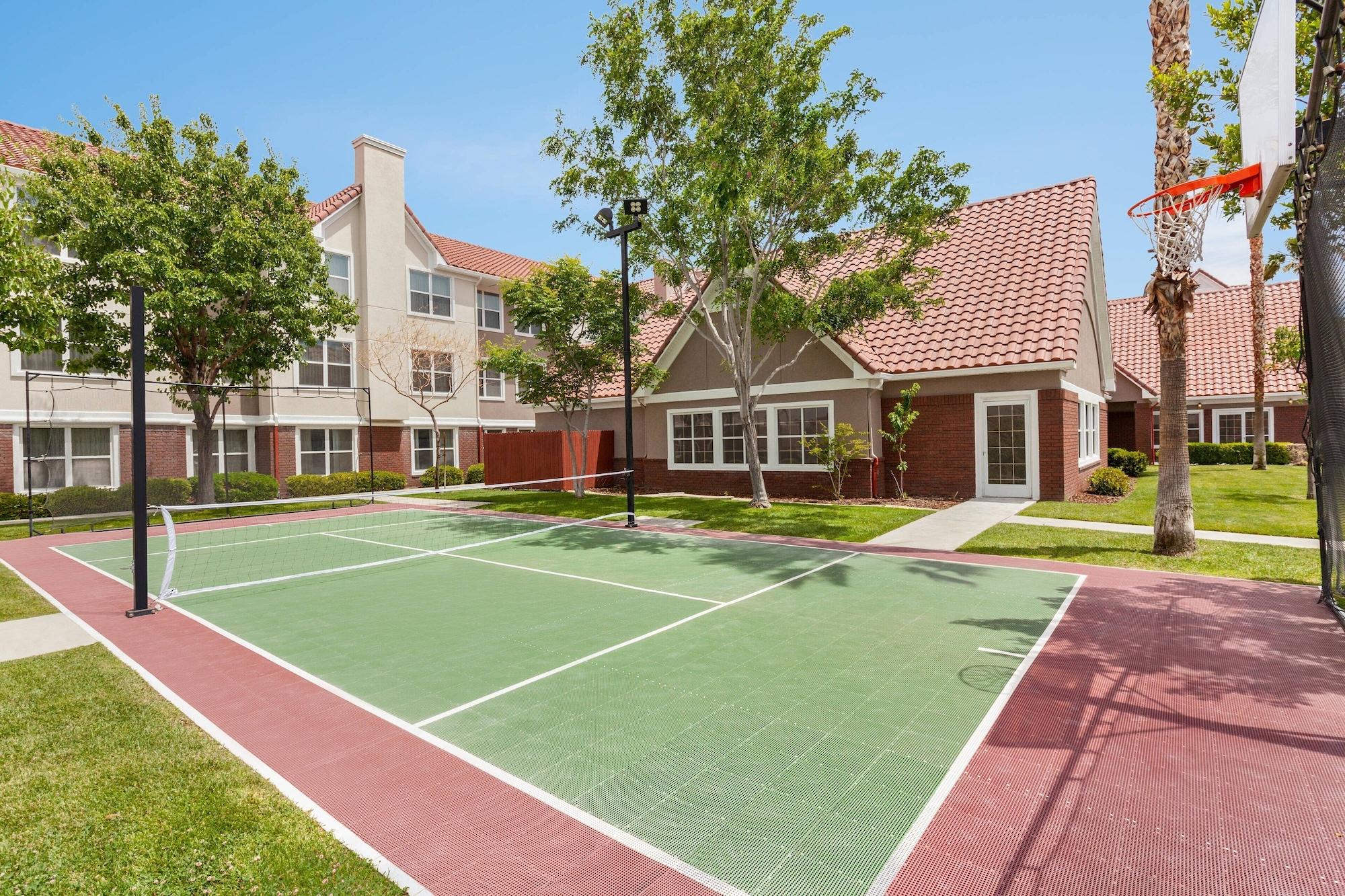 Instalaciones Recreativas Residence Inn Palmdale Lancaster