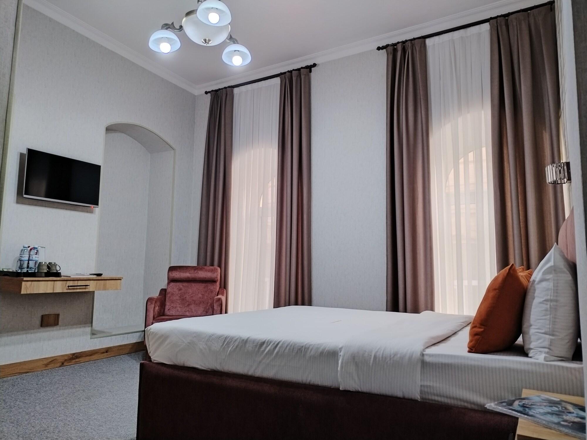 Varios Pera Hotel Baku