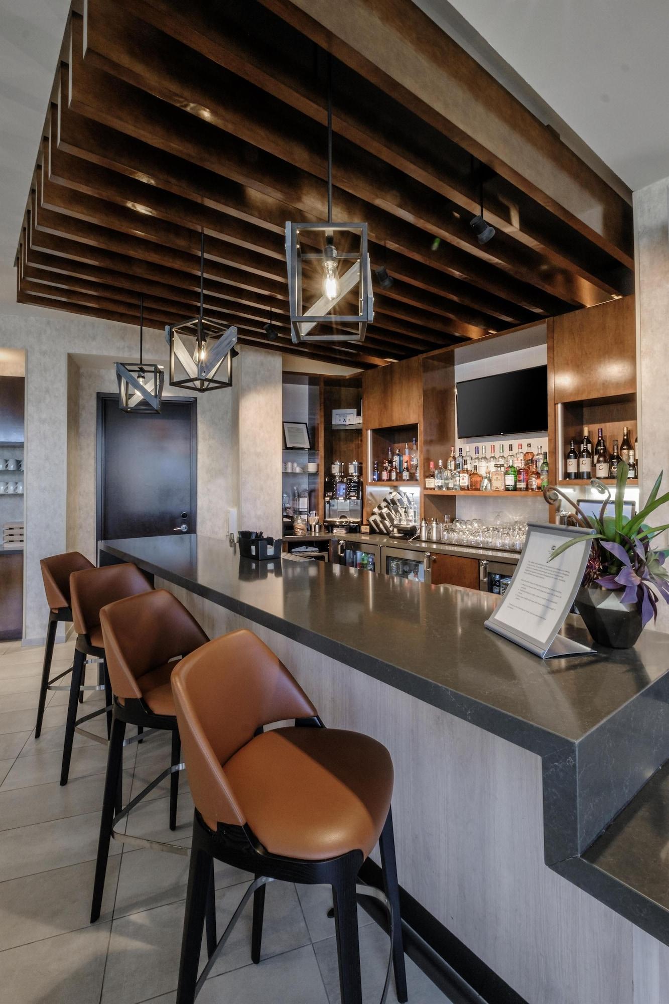 Bar/Salón Hyatt Place Las Vegas at Silverton Village