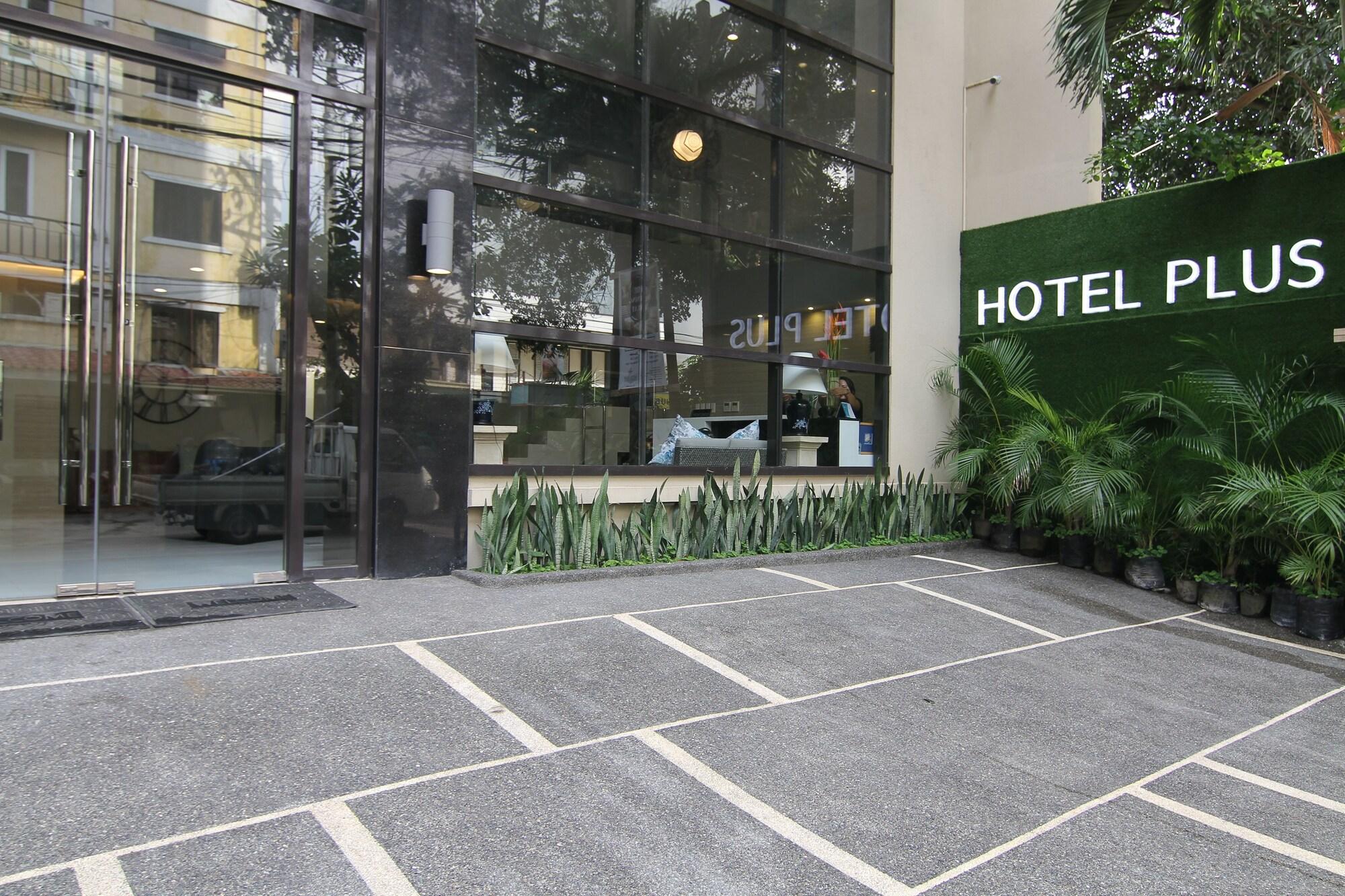 Vista Exterior Cebu Hotel Plus