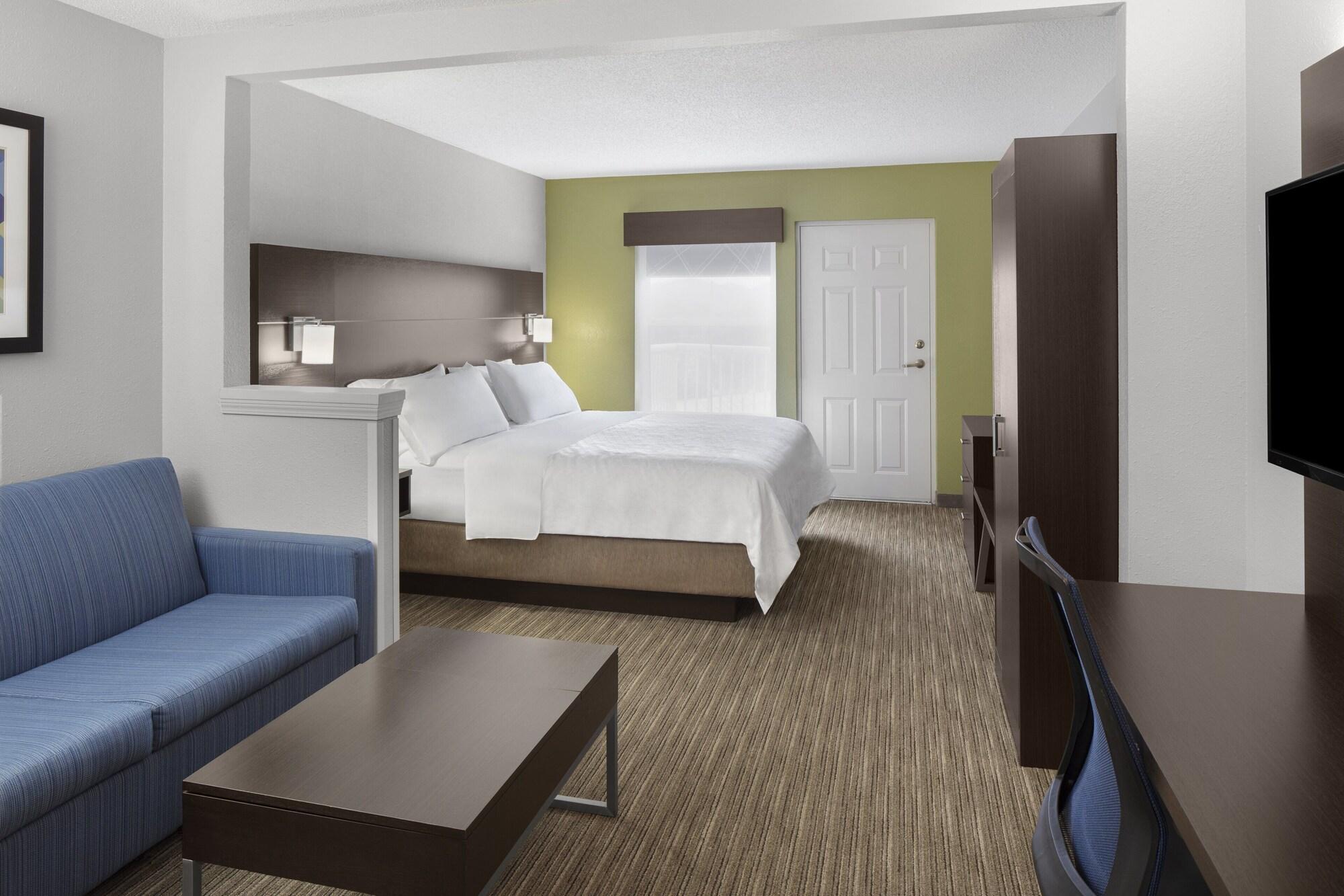 Habitación Holiday Inn Express & Suites Asheville SW - Outlet Ctr Area by IHG