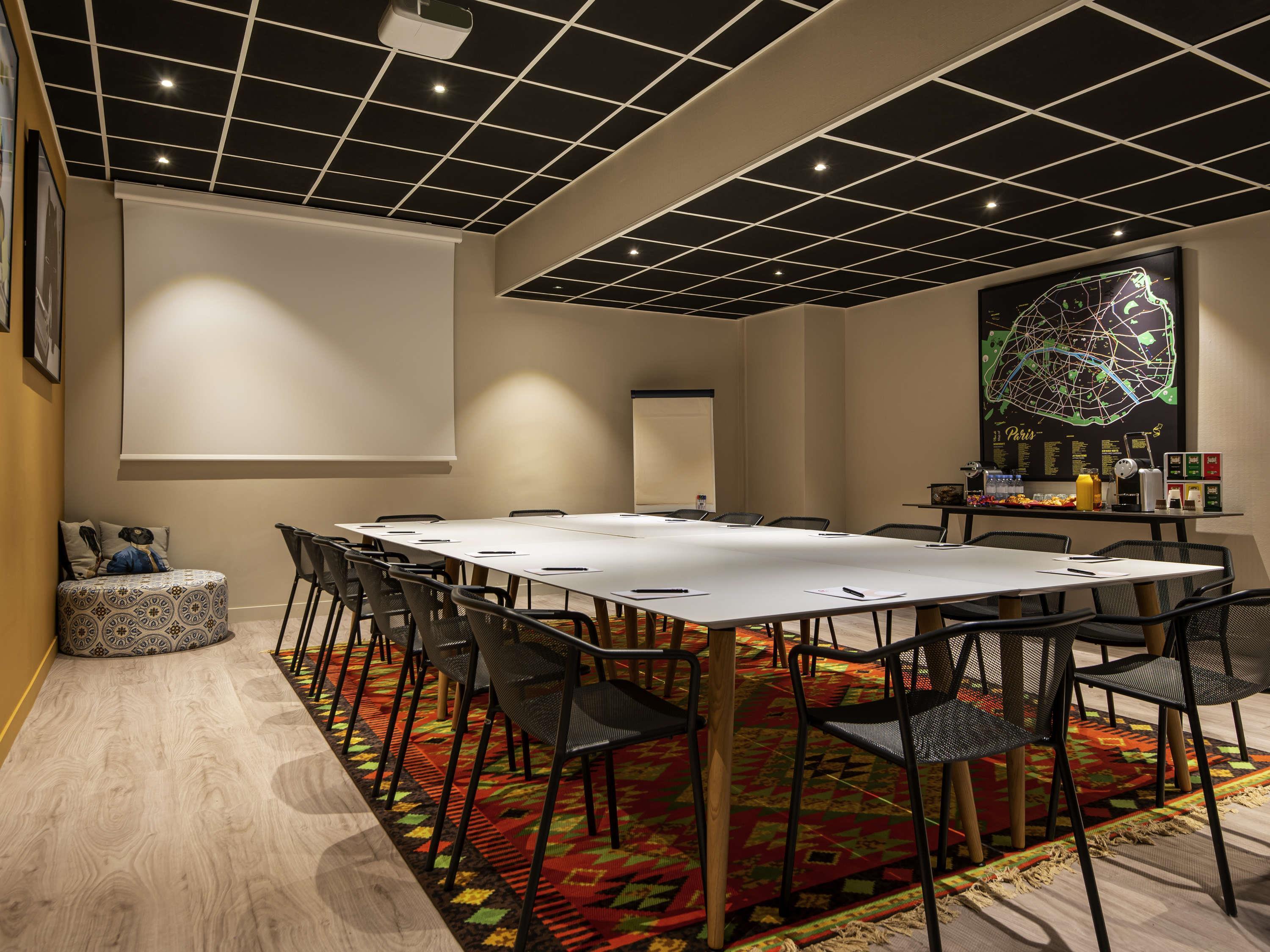 Sala de Reuniones Aparthotel Adagio Paris Bercy Village