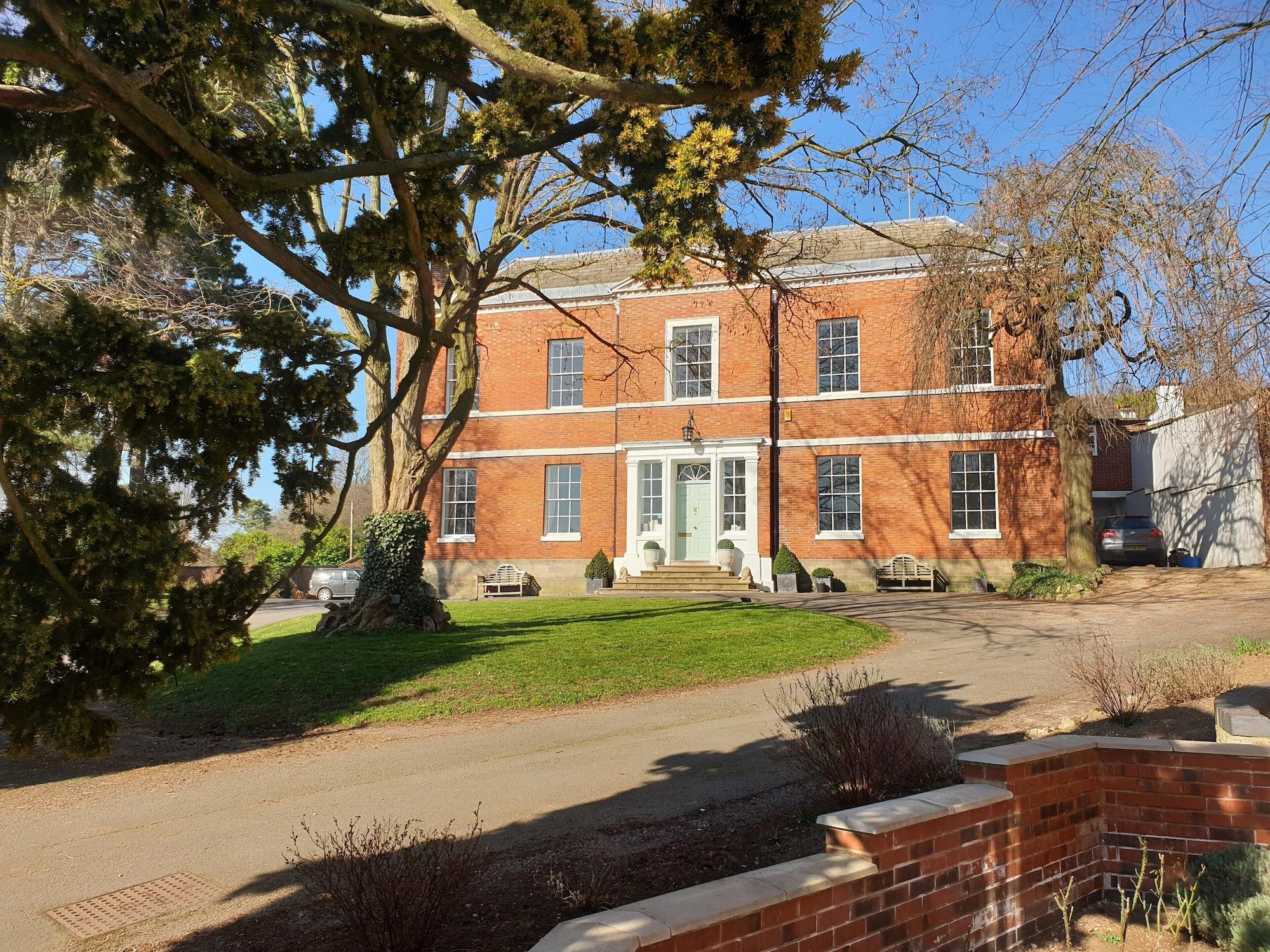 Vista Exterior Breedon Hall
