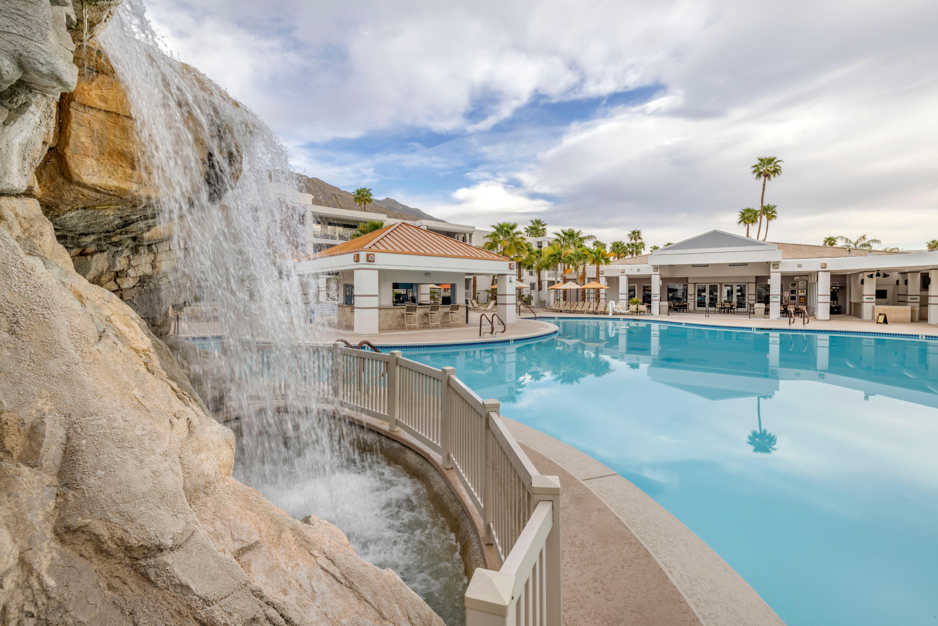 Vista Exterior Hilton Vacation Club Palm Canyon Palm Springs