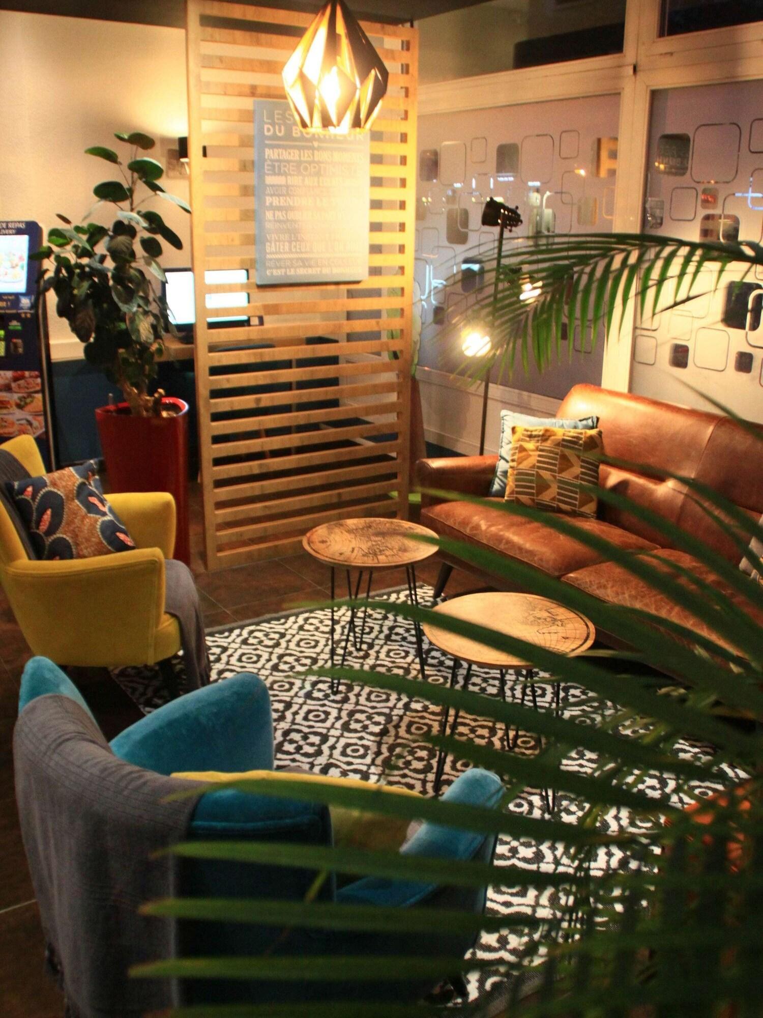 Vista Lobby ibis budget Issy Les Moulineaux Paris Ouest
