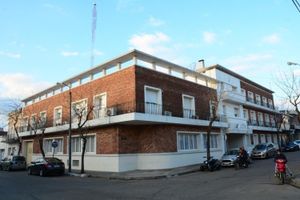 Alojamiento - Hotel Crown