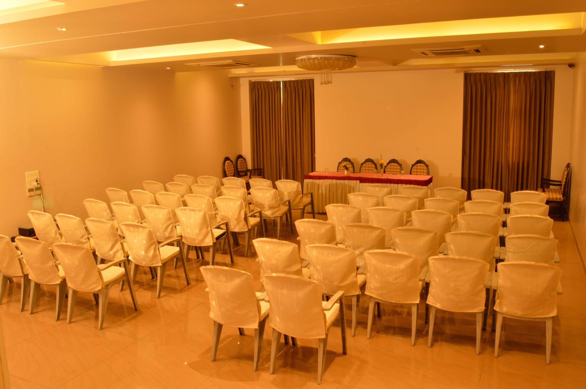 Sala de Reuniones Comfort Inn Prince