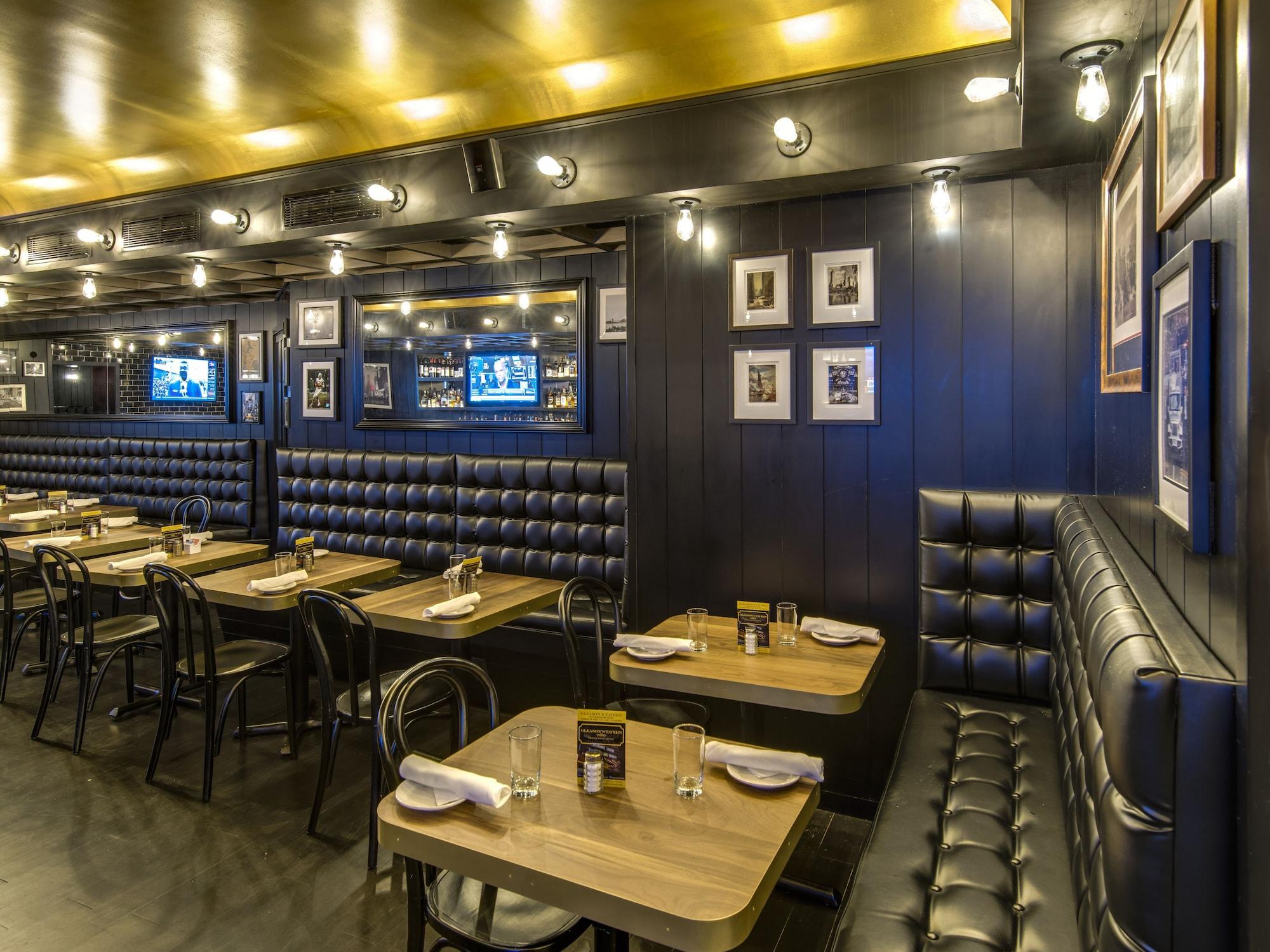 Restaurant Hotel Shocard at Times Square