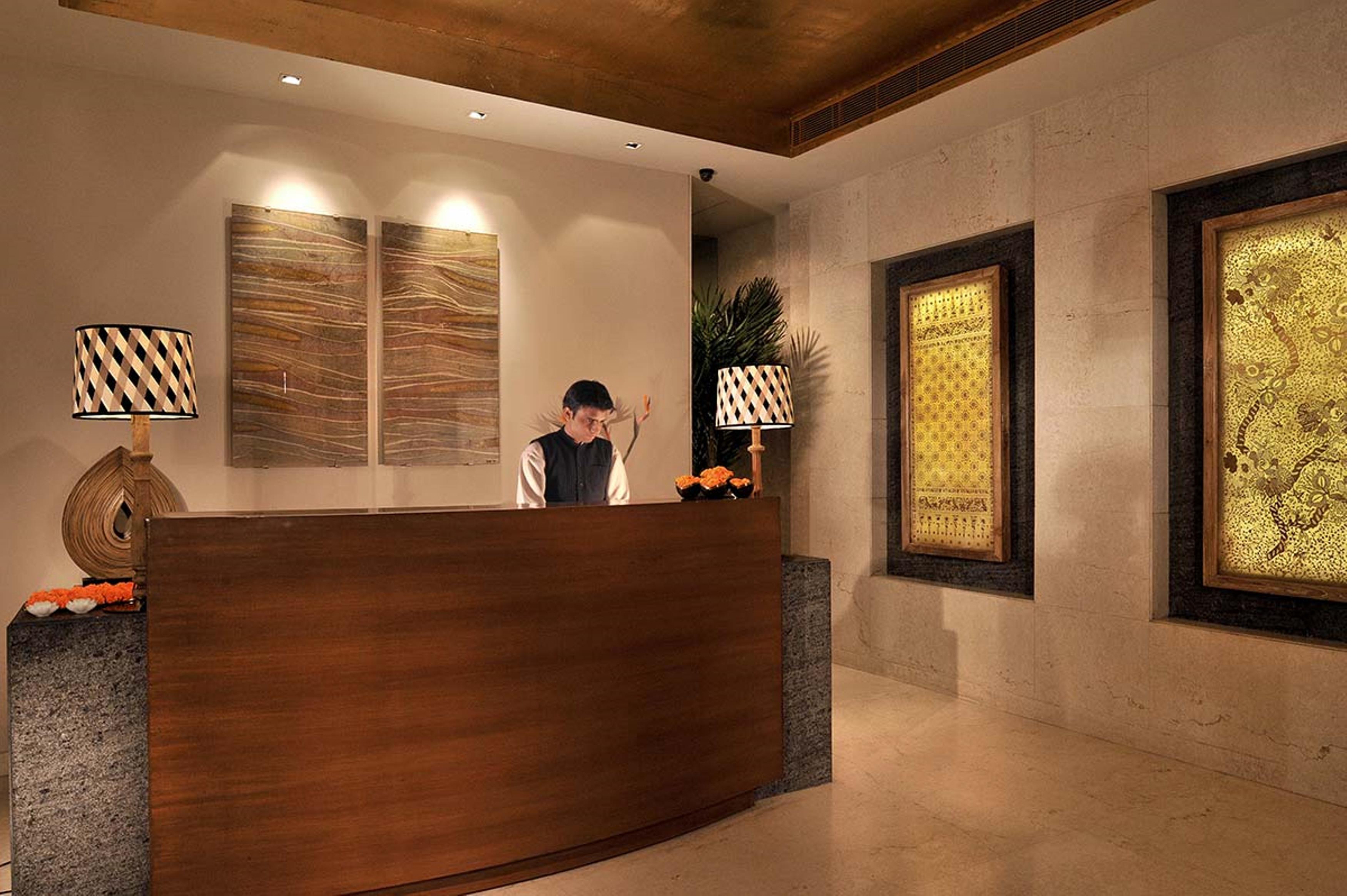 Vista Lobby Udman Hotel Panchshila Park