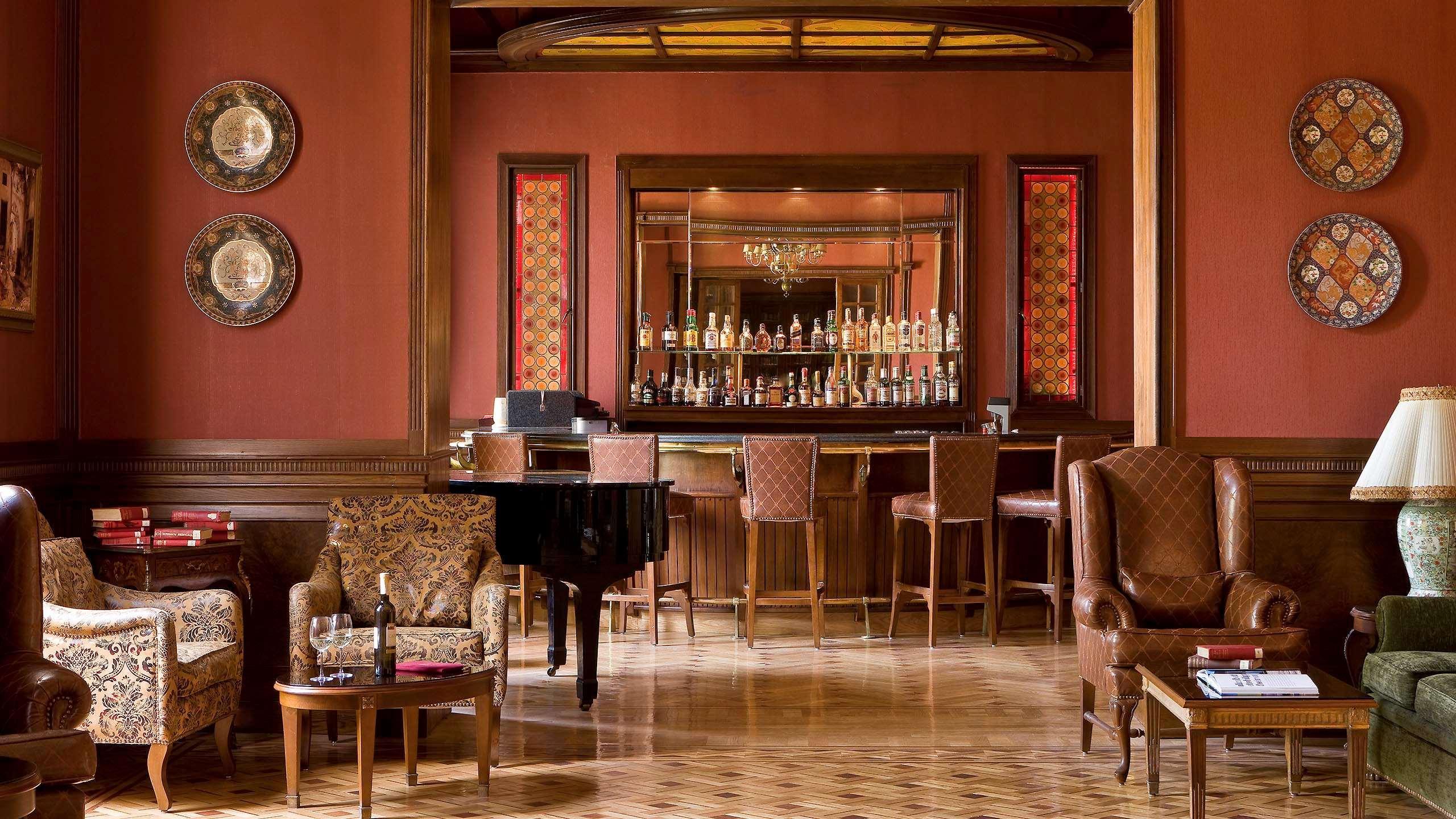 Bar/Salón Pavillon Winter Luxor