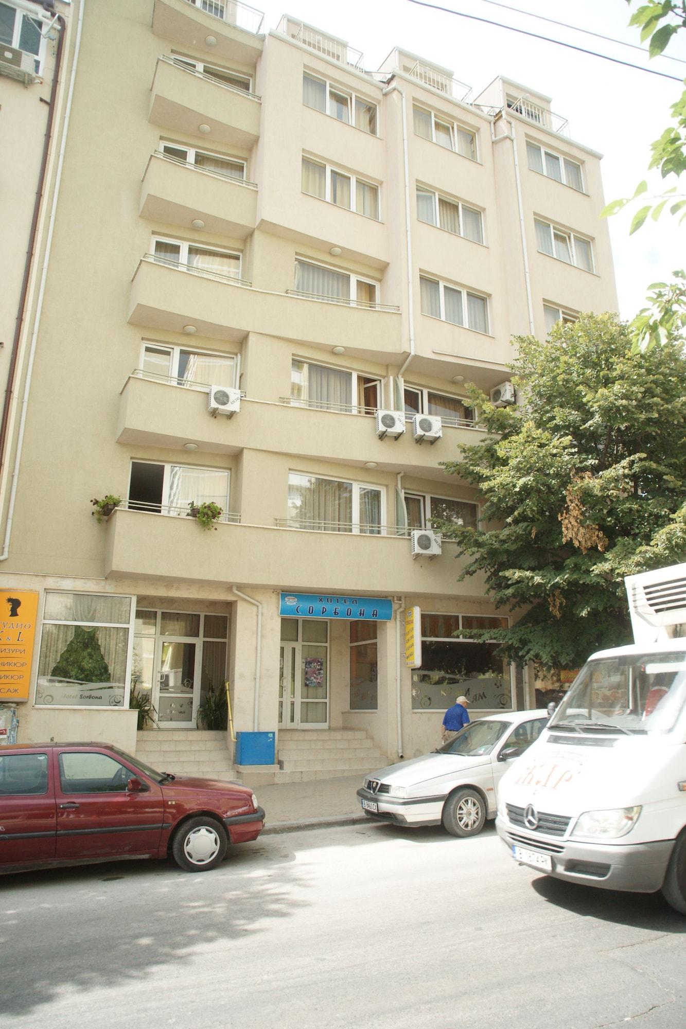Vista Exterior Hotel Sorbona