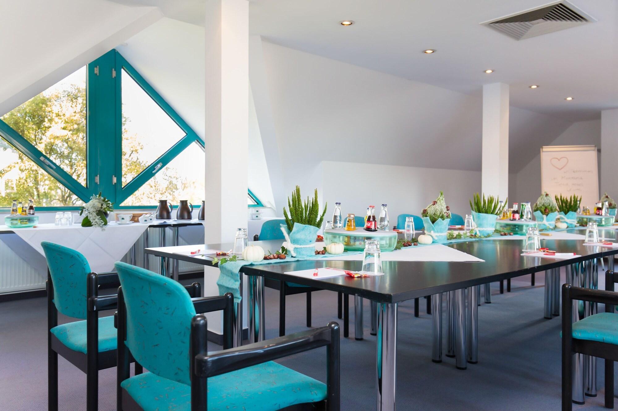 Centro de Negocios Trend Hotel