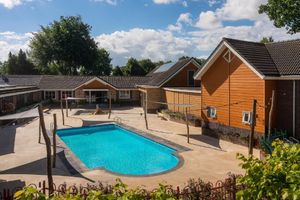 Alquiler Vacacional - Group Villa in Netherlands With Privacy