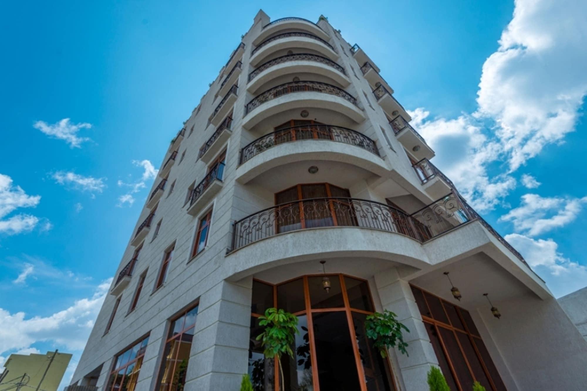 Varios Wudasie Castle Hotel