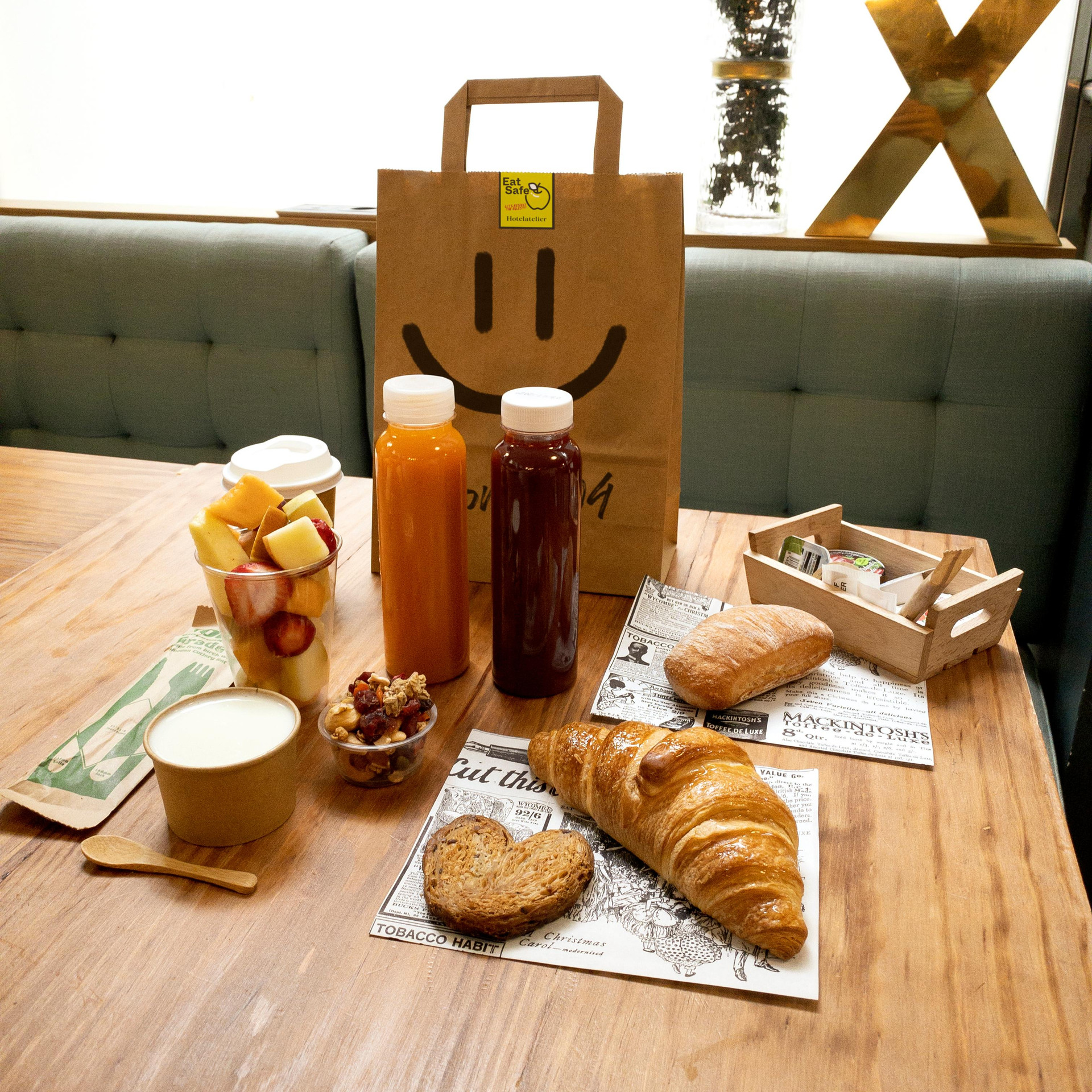 Restaurant Petit Palace Santa Cruz