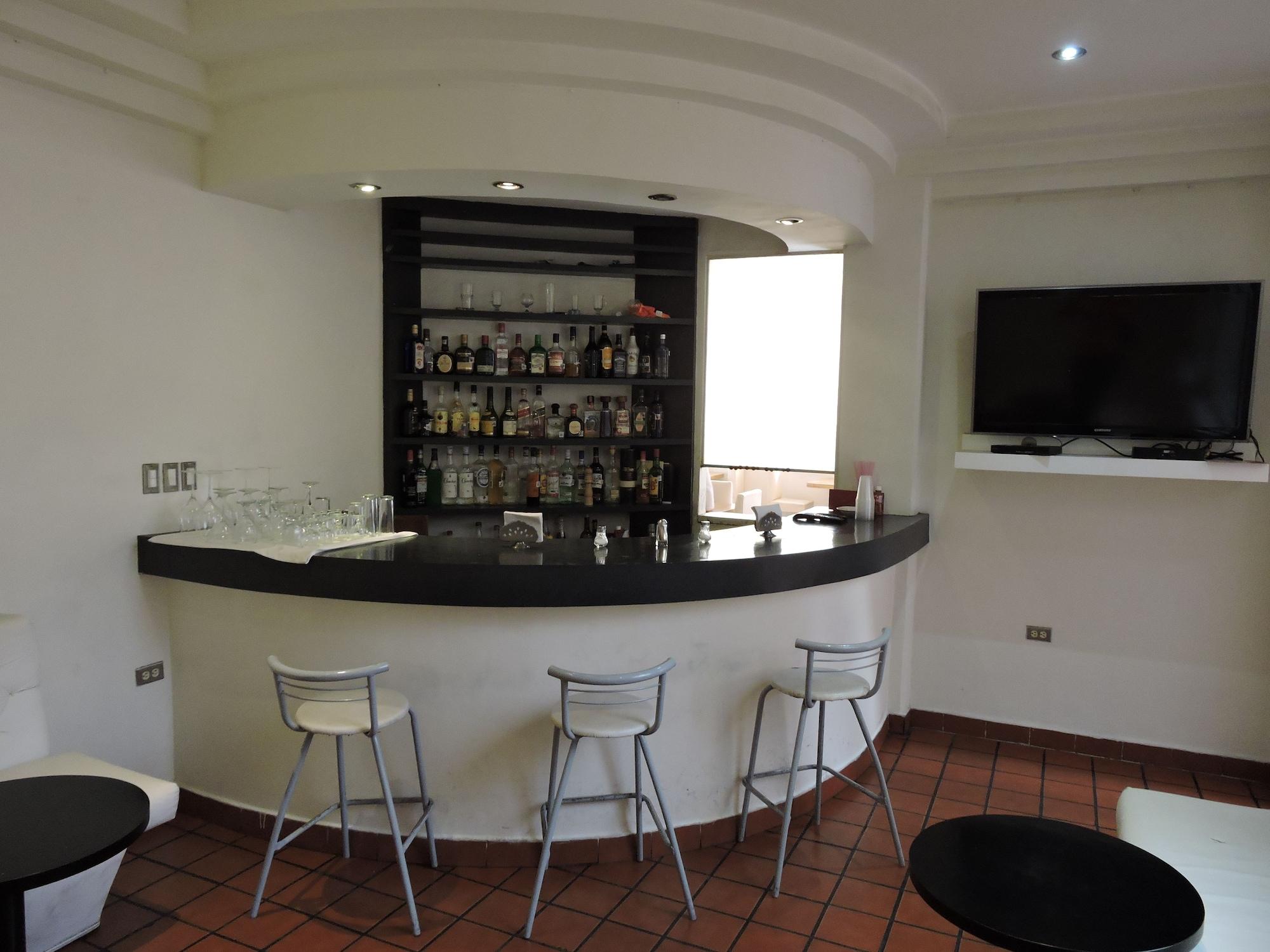 Bar/Salón Hotel Granada