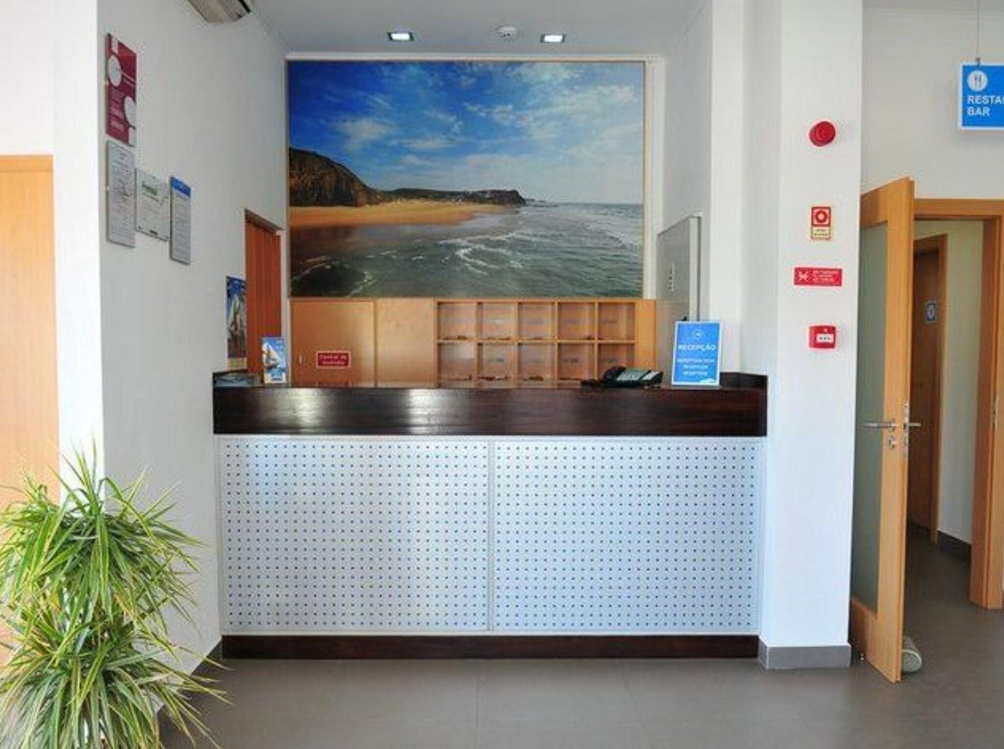 Vista Lobby Vicentina Hotel